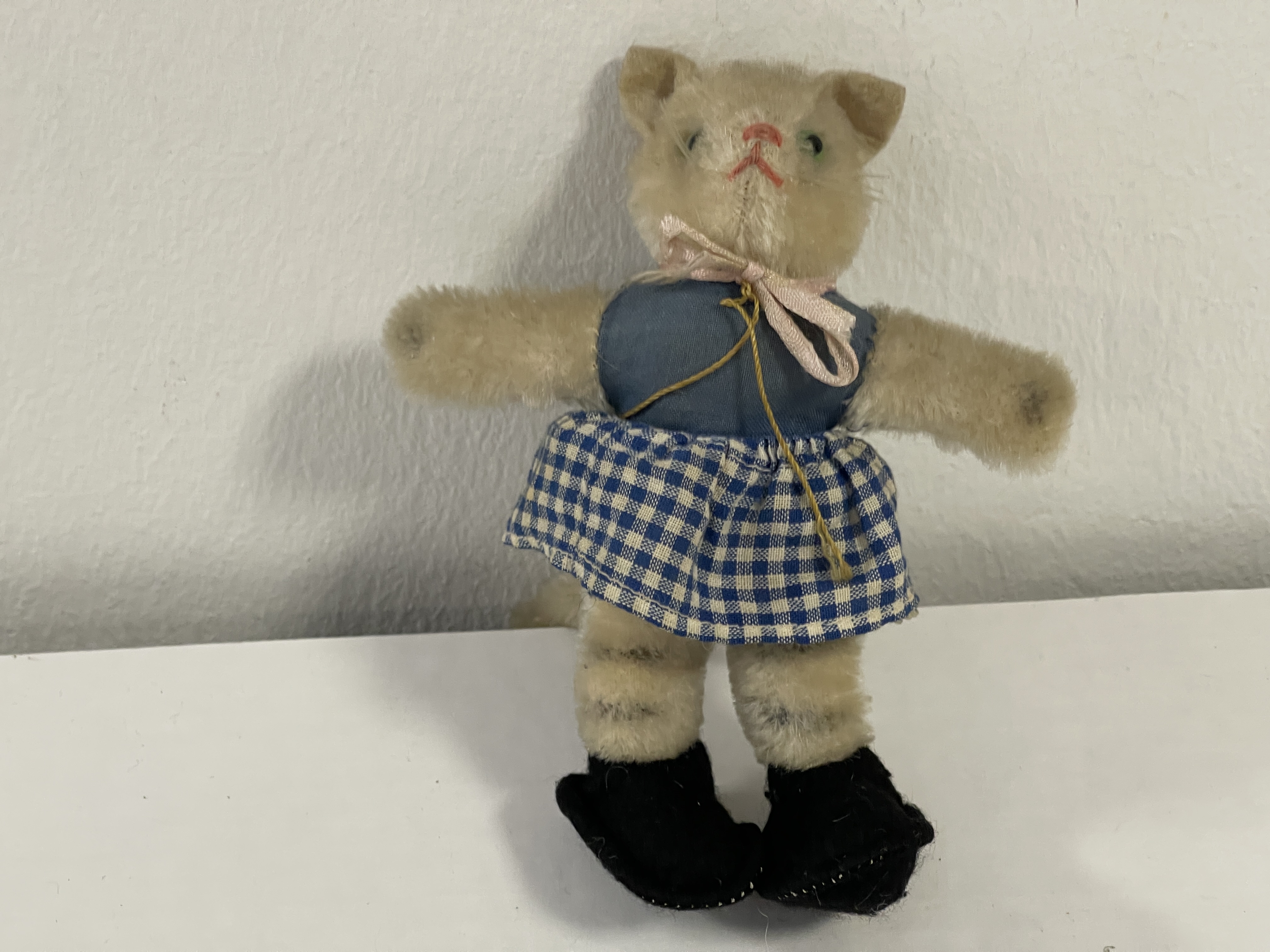 Alte Künstler Stofftier Katze14 cm. Zustand siehe Fotos 