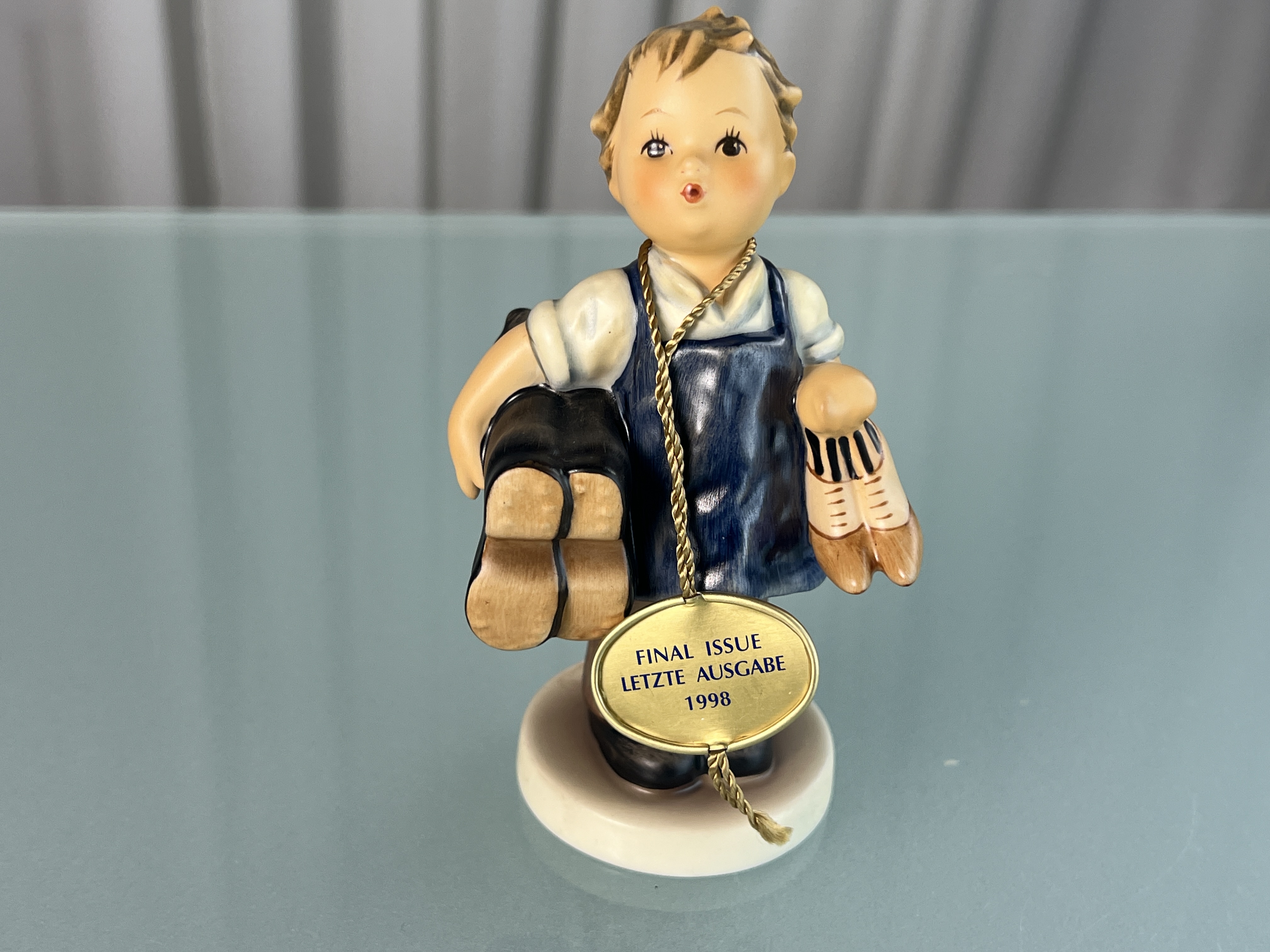  Hummel Figur 143/0 Meister Wichtig 14,5 cm. 1 Wahl. Top Zustand