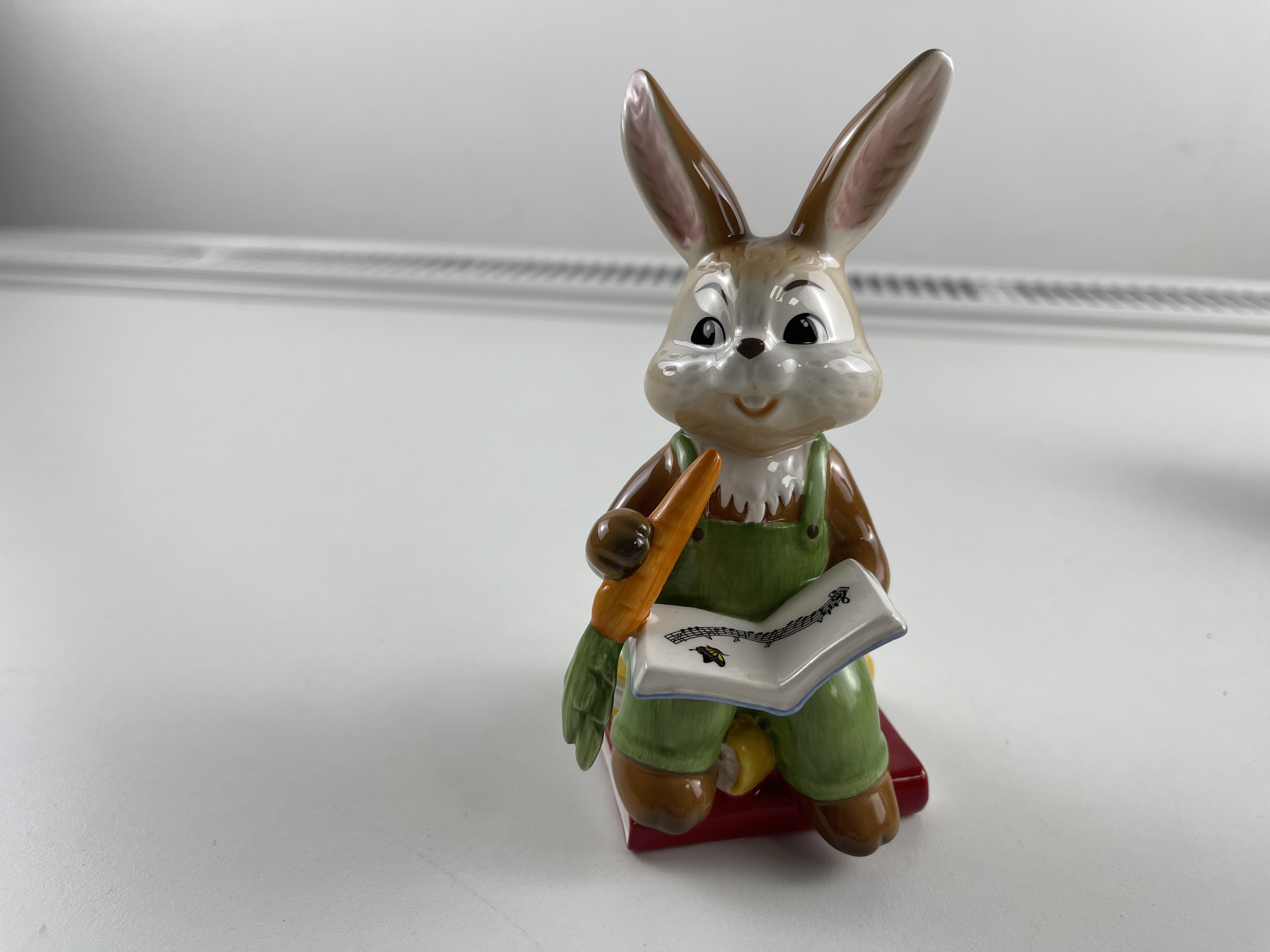 Goebel Figur Porzellan Ostern Hase 13,5 cm. Top Zustand 