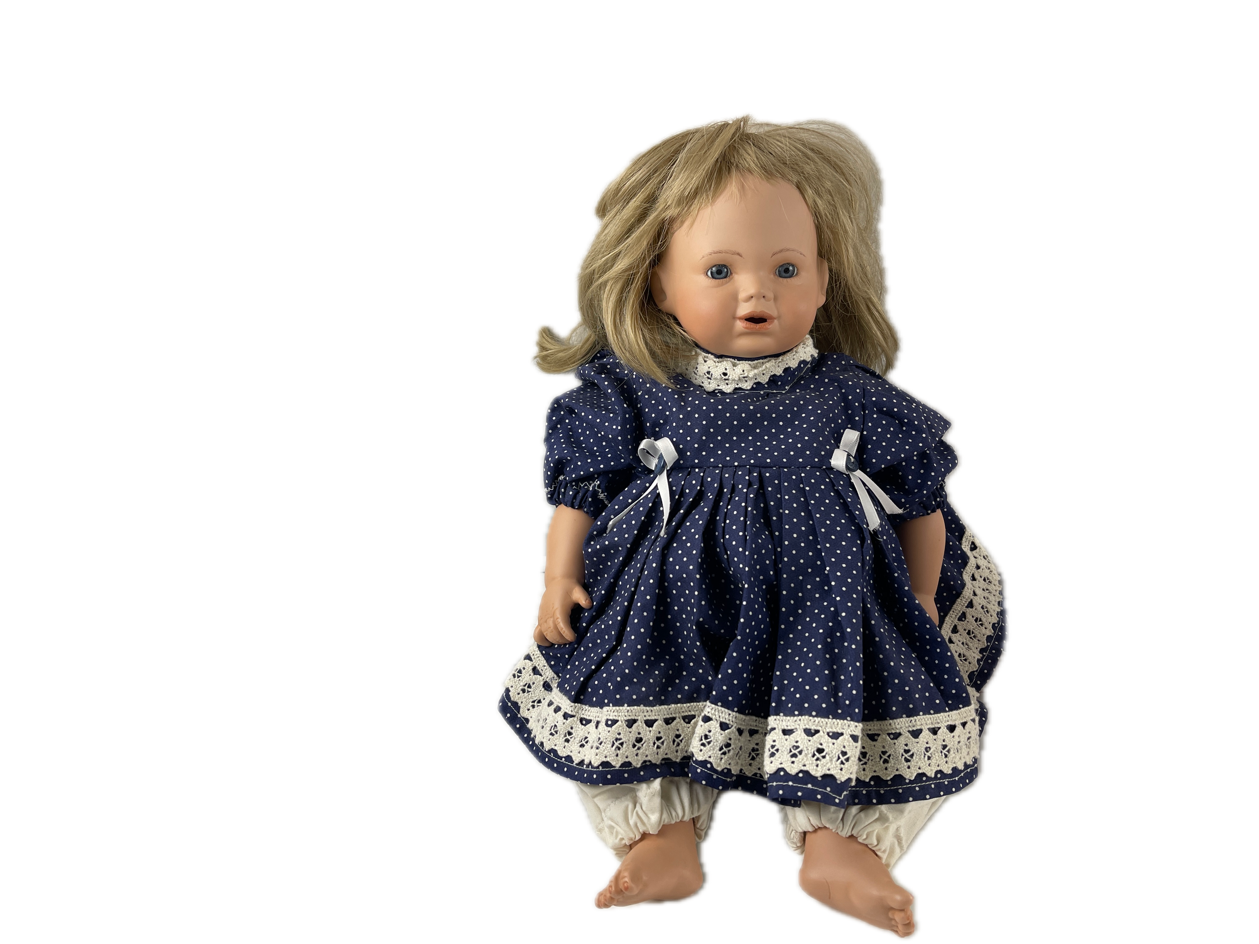 Künstlerpuppe Porzellan Puppe 40 cm. Defekt am Fuß
