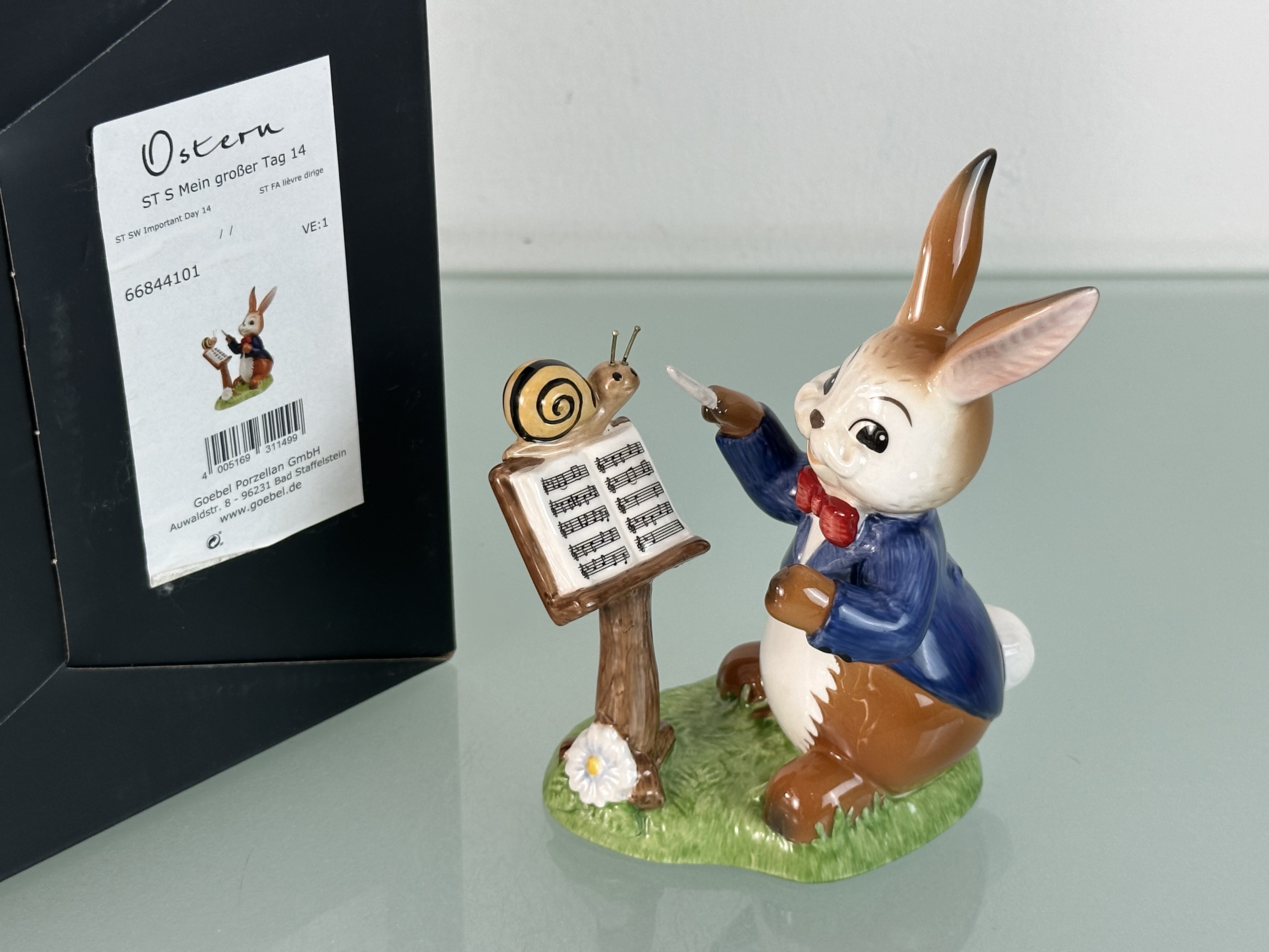 Goebel Hase Figur "Mein Großer Tag" 14 cm. Top Zustand