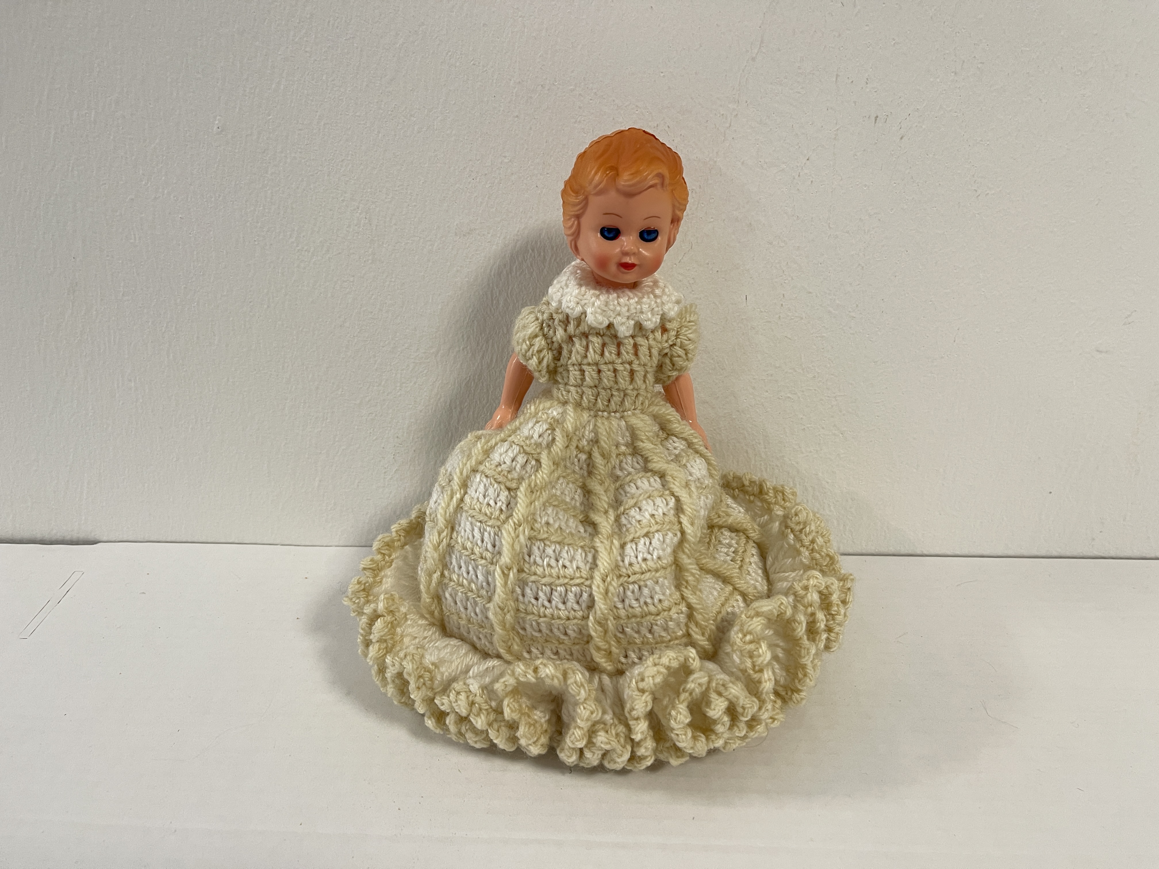 Künstlerpuppe Sammler Puppe alte Zelluloid Puppe 22 cm Zustand siehe Fotos   