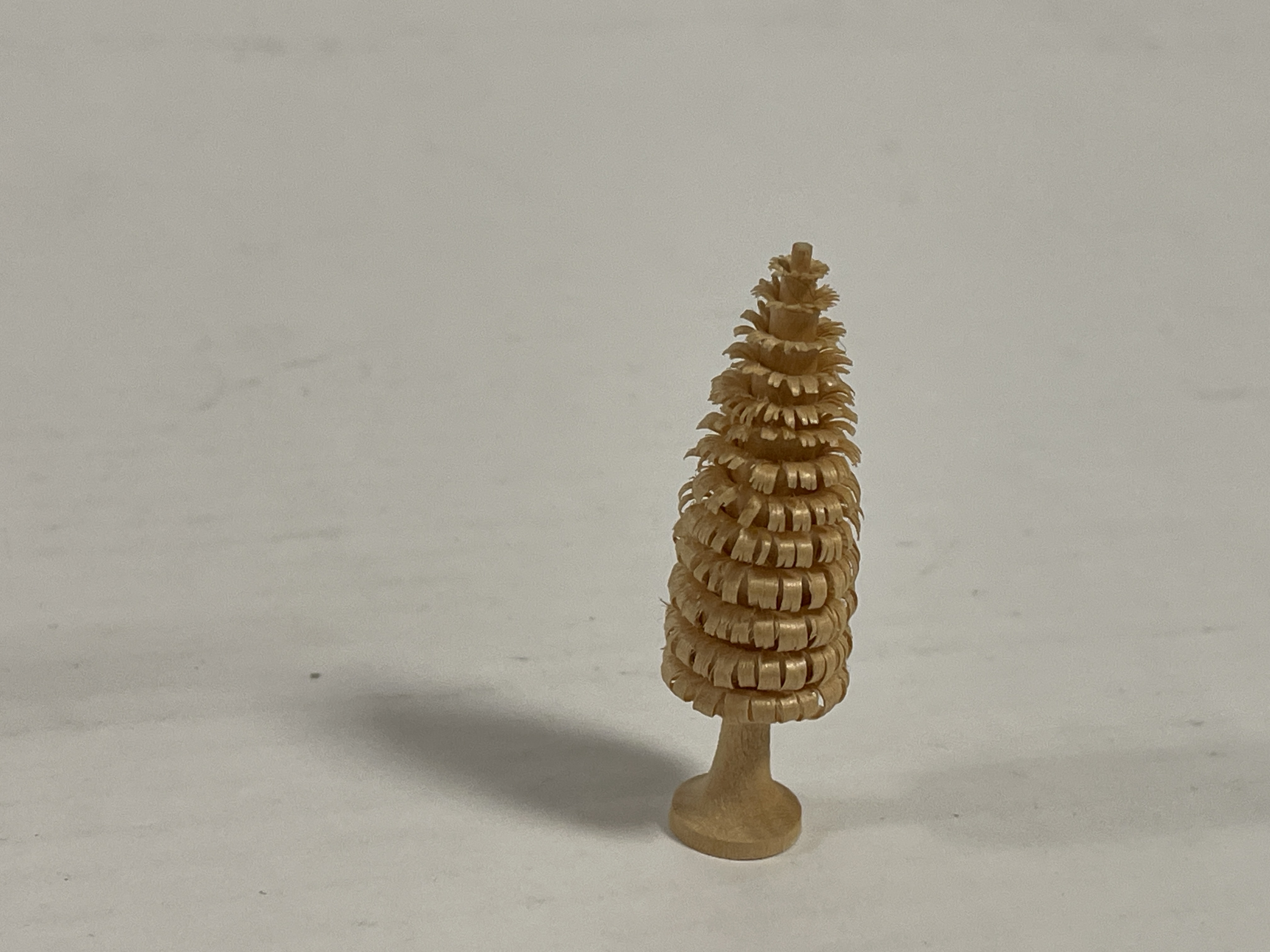 Erzgebirge Figur Baum 6 cm. Top Zustand  
