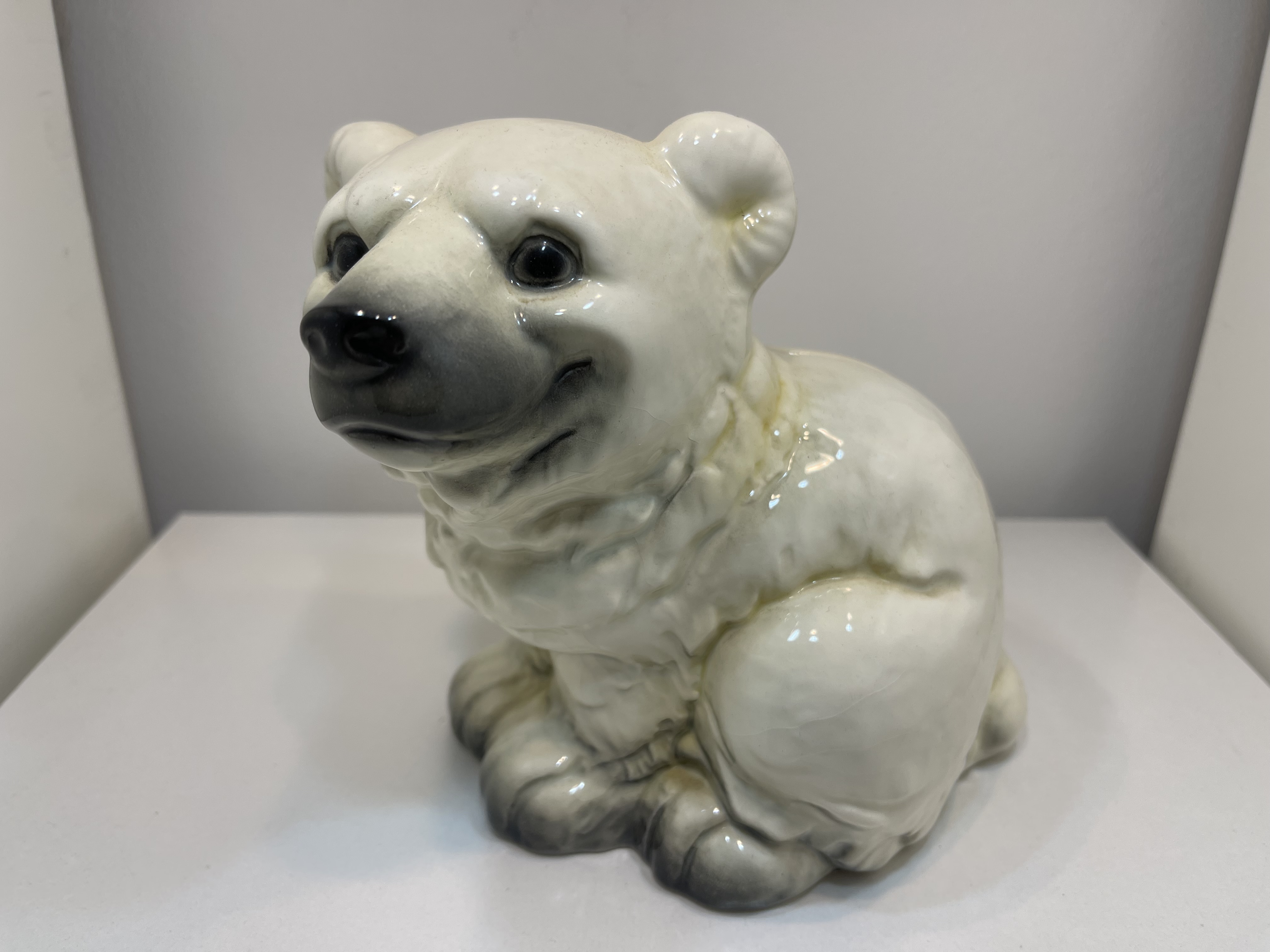 Goebel Figur Porzellan Eisbär Spardose 15 cm. Top Zustand  