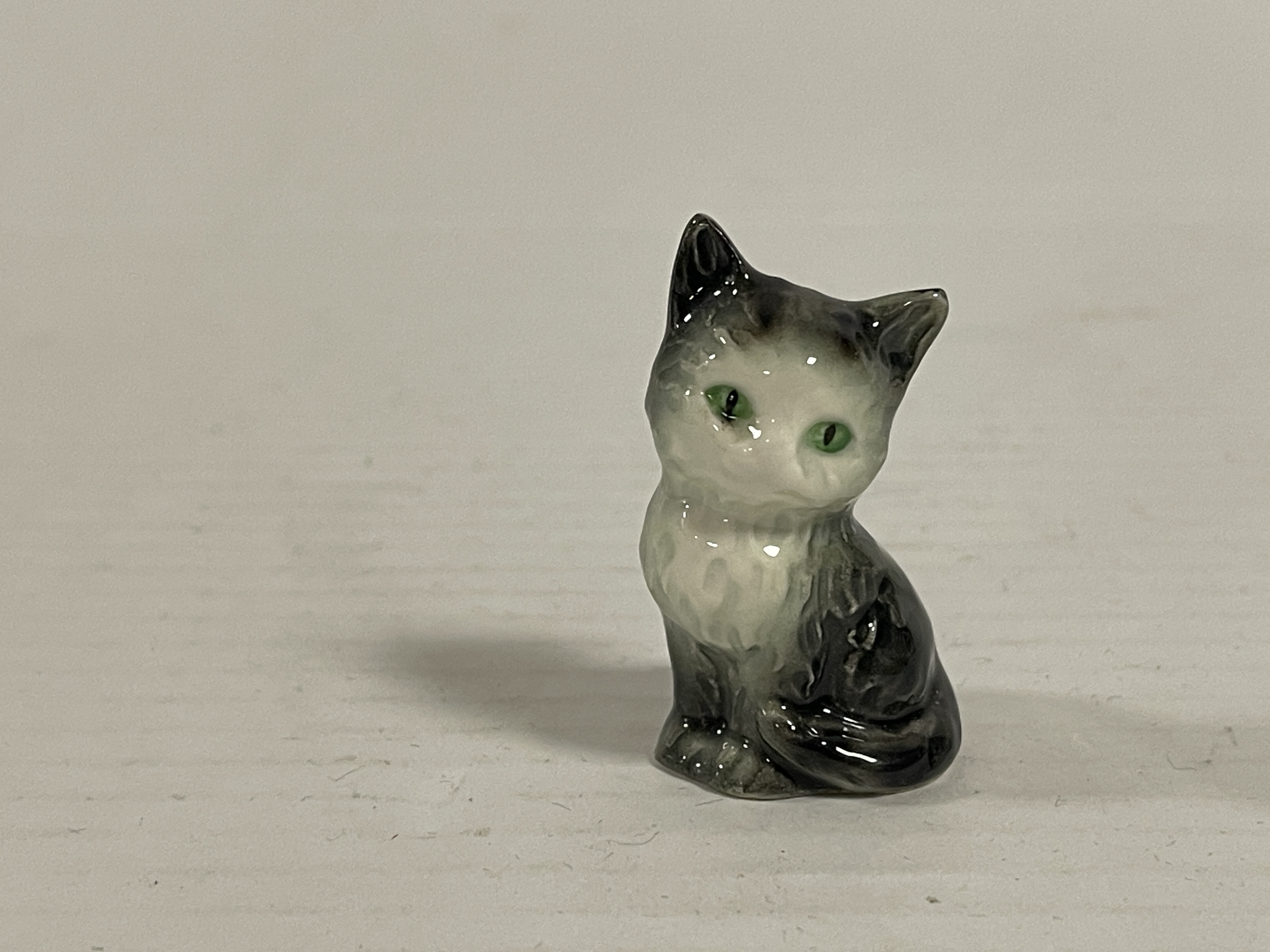  Goebel Porzellan Figur Katze 4,5 cm - 1 Wahl. Top Zustand