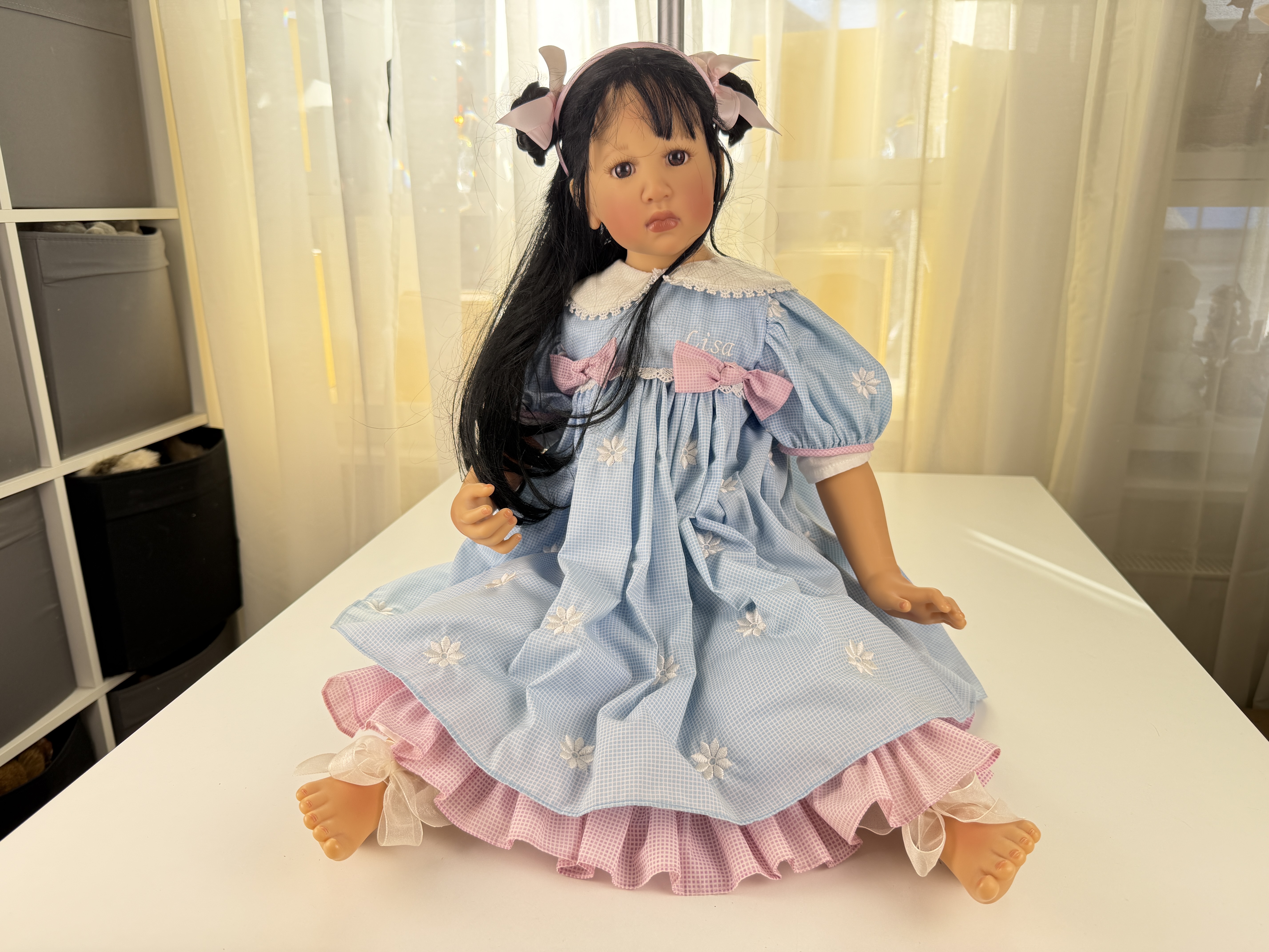 Künstlerpuppe Puppe Elissa Glassgold Vinyl Puppe 70 cm. Top Zustand   