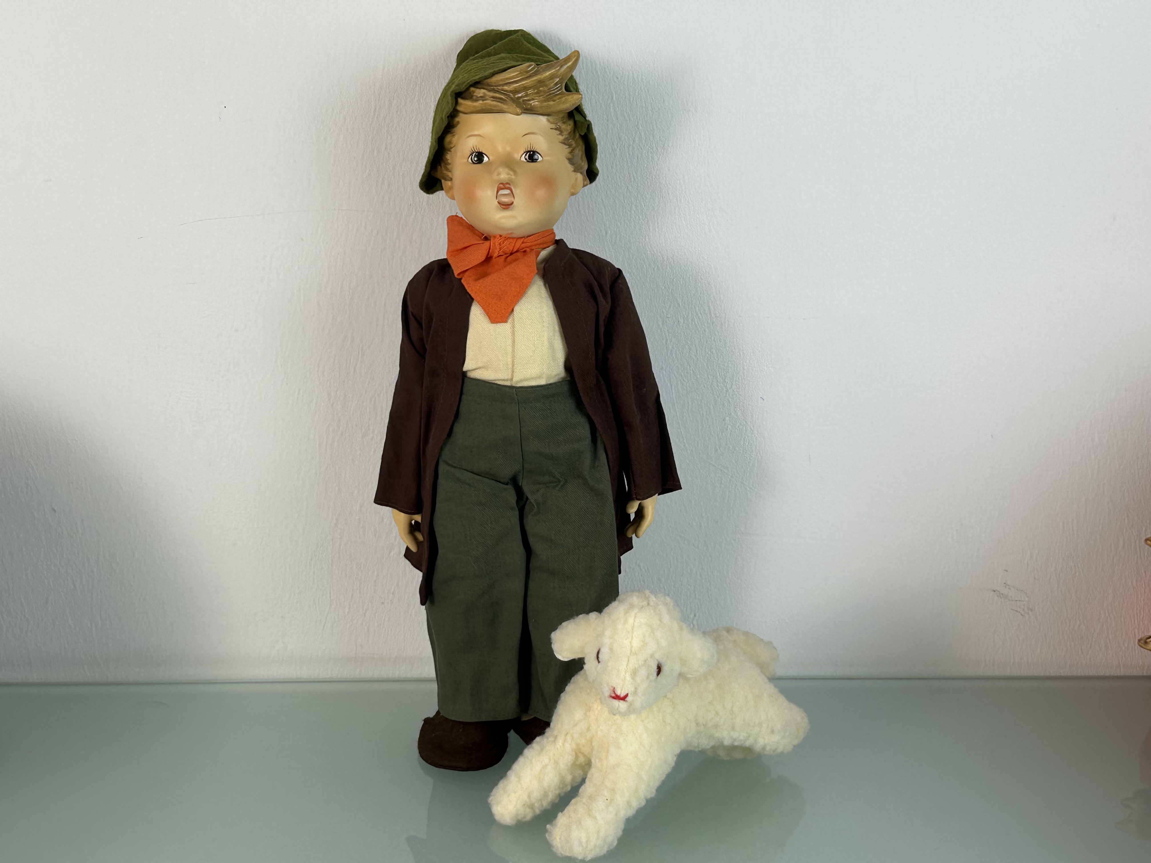 Hummel / Goebel Puppe Porzellan Puppe 38 cm. Top Zustand