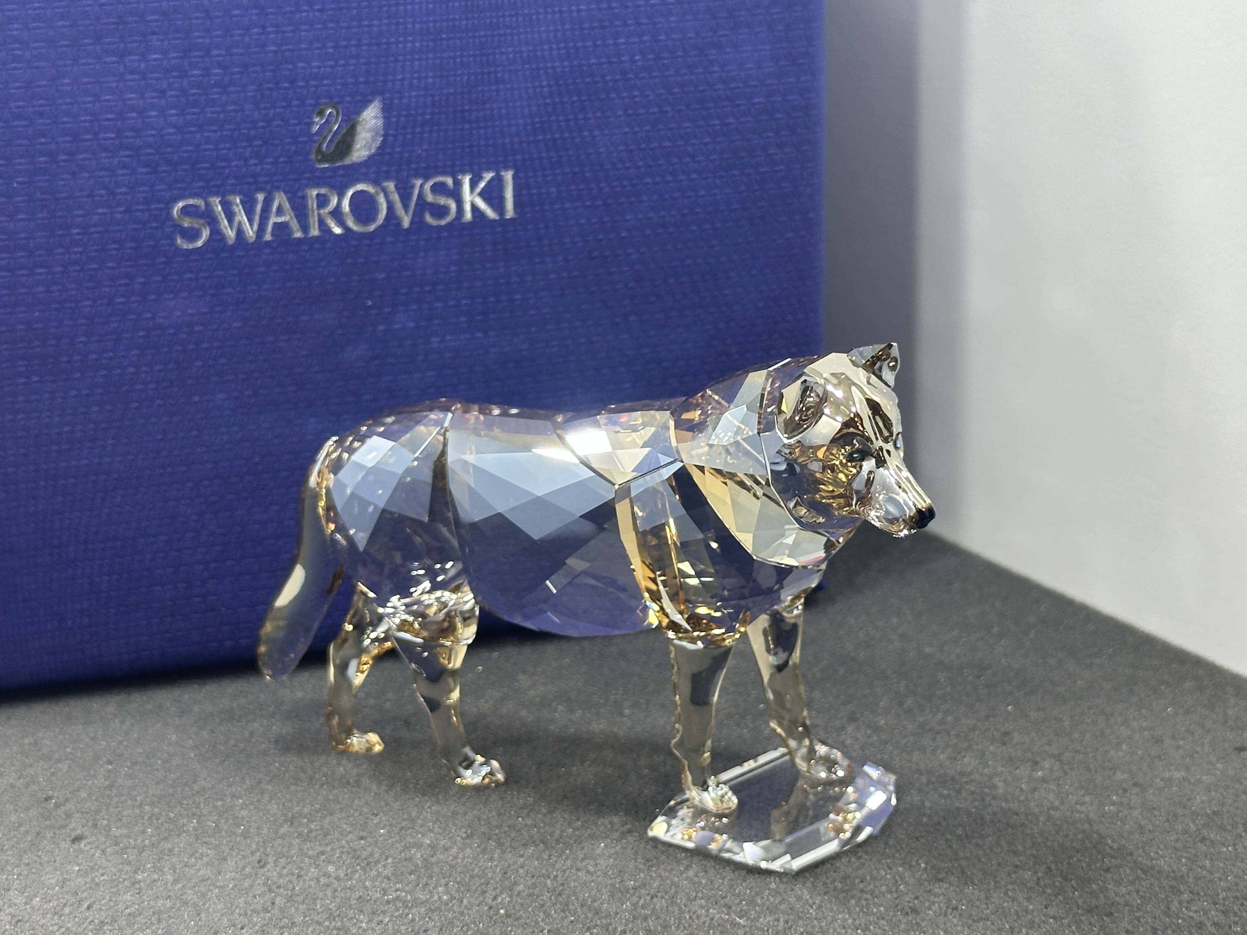  Swarovski Figur 5428544 Wolf 10,1 cm. Ovp. Zustand siehe Fotos