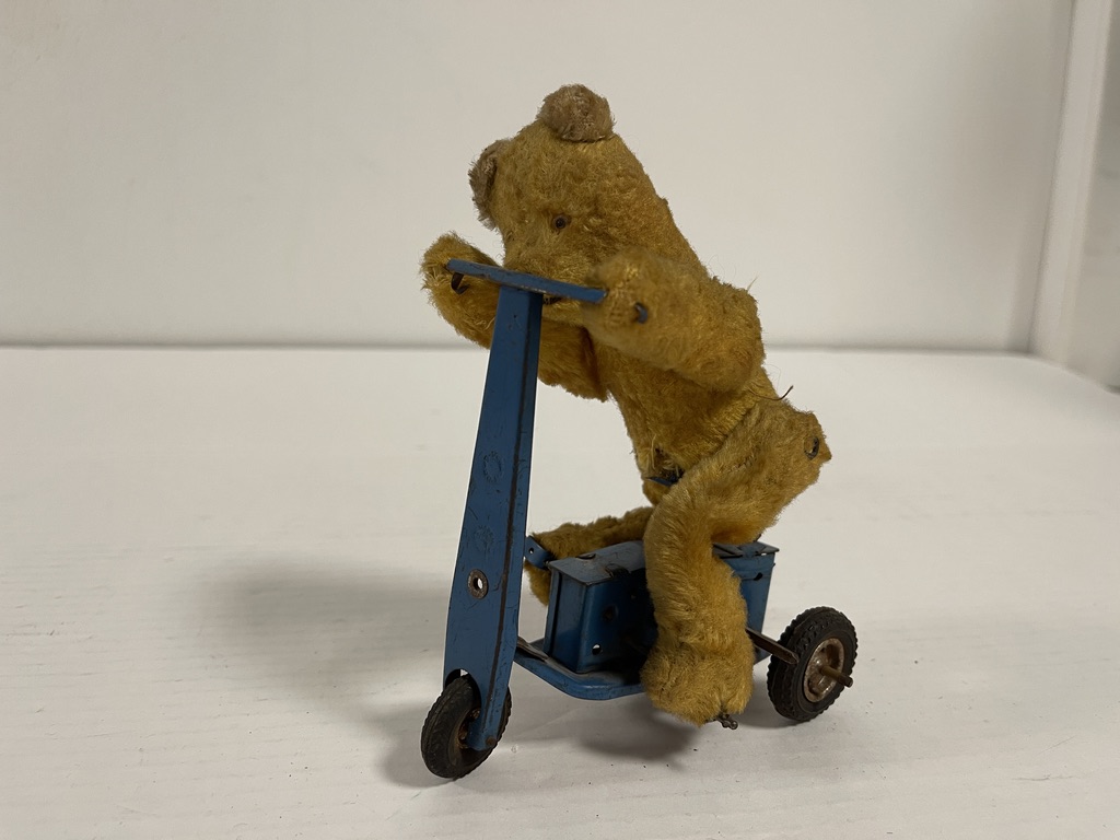 Sammler Stofftier  Teddybär Aufziehbar 15 cm  Zustand Siehe Fotos