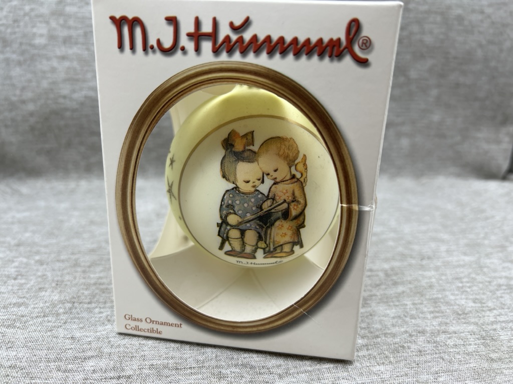 M.I. Hummel Weihnachtsbaum Kugel 8 cm. Unbenutzt - Top Zustand   M.I. Hummel Weihnachtsbaum Kugel 8 cm. Unbenutzt - Top Zustand
