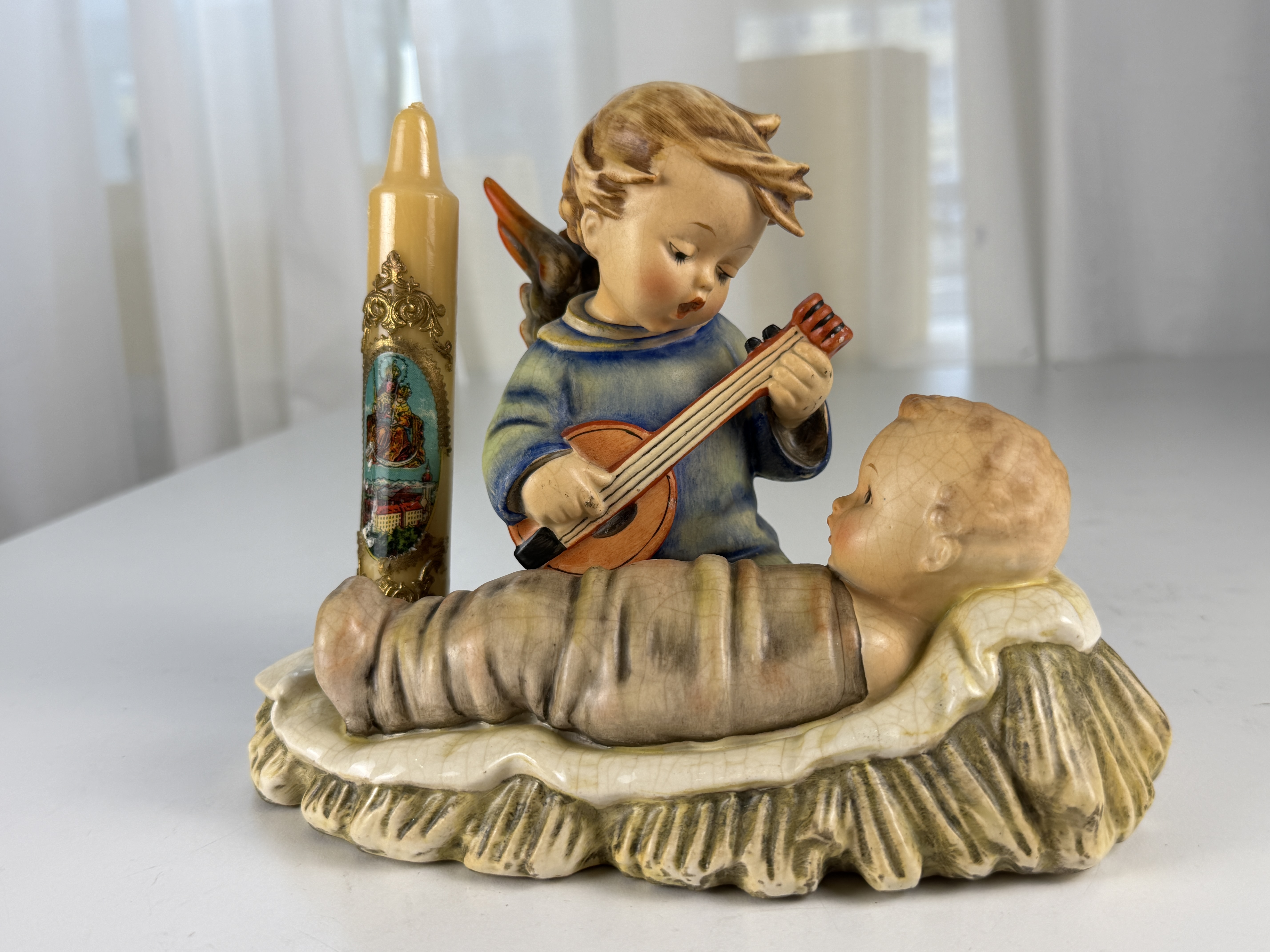 Hummel Figur Wiegenlied 15,5 cm. 1 Wahl kleiner Defekt 