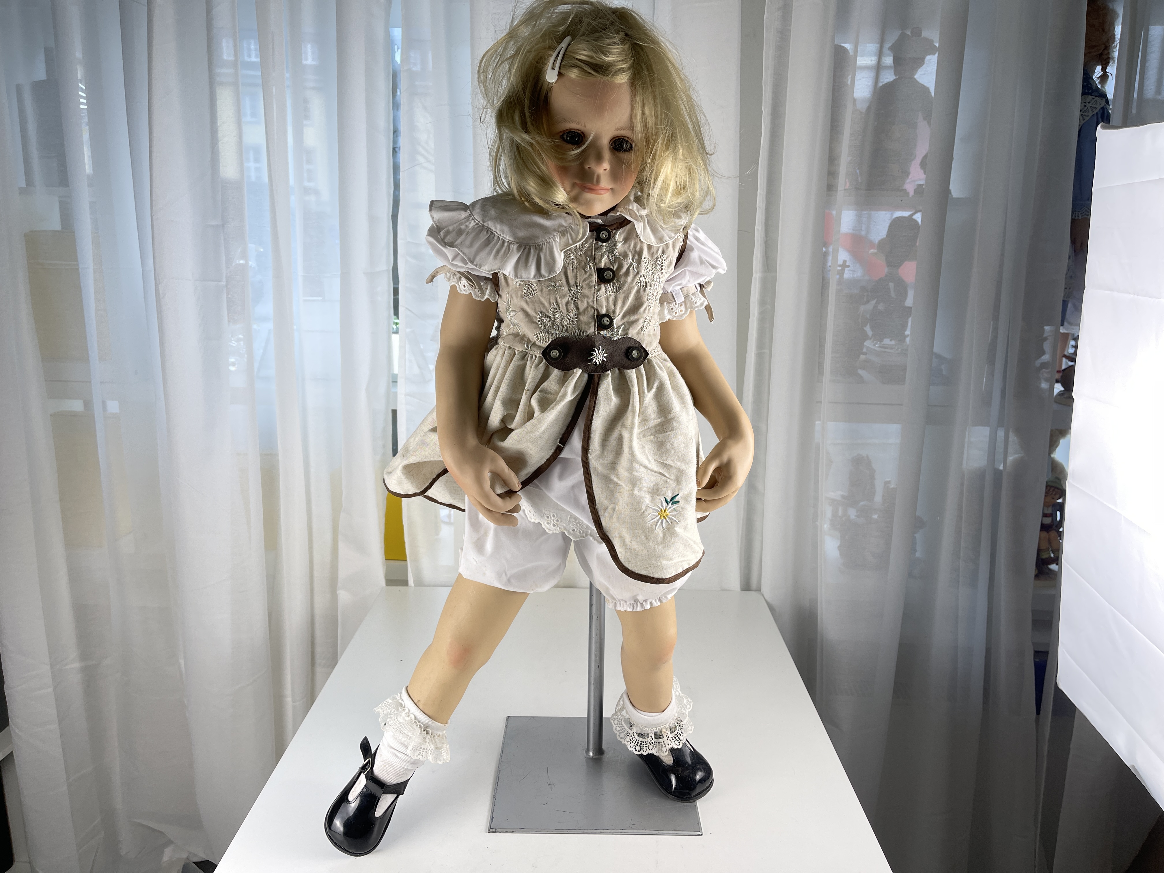 Susan Lippl Künstlerpuppe Vinyl Puppe 88 cm. Schmutzig 