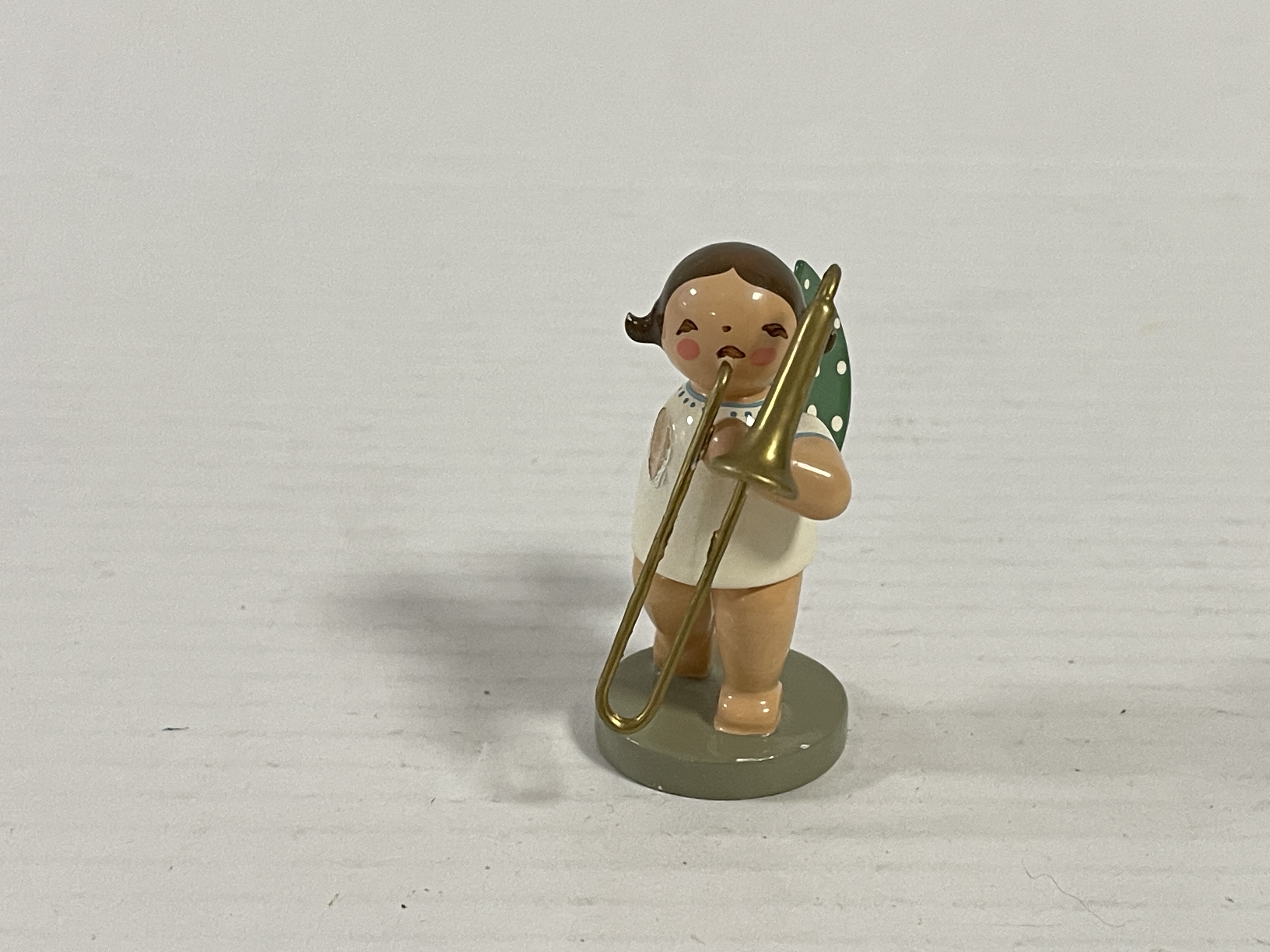 Erzgebirge Wendt und Kühn Figur Engel 6 cm. Zustand siehe Fotos  