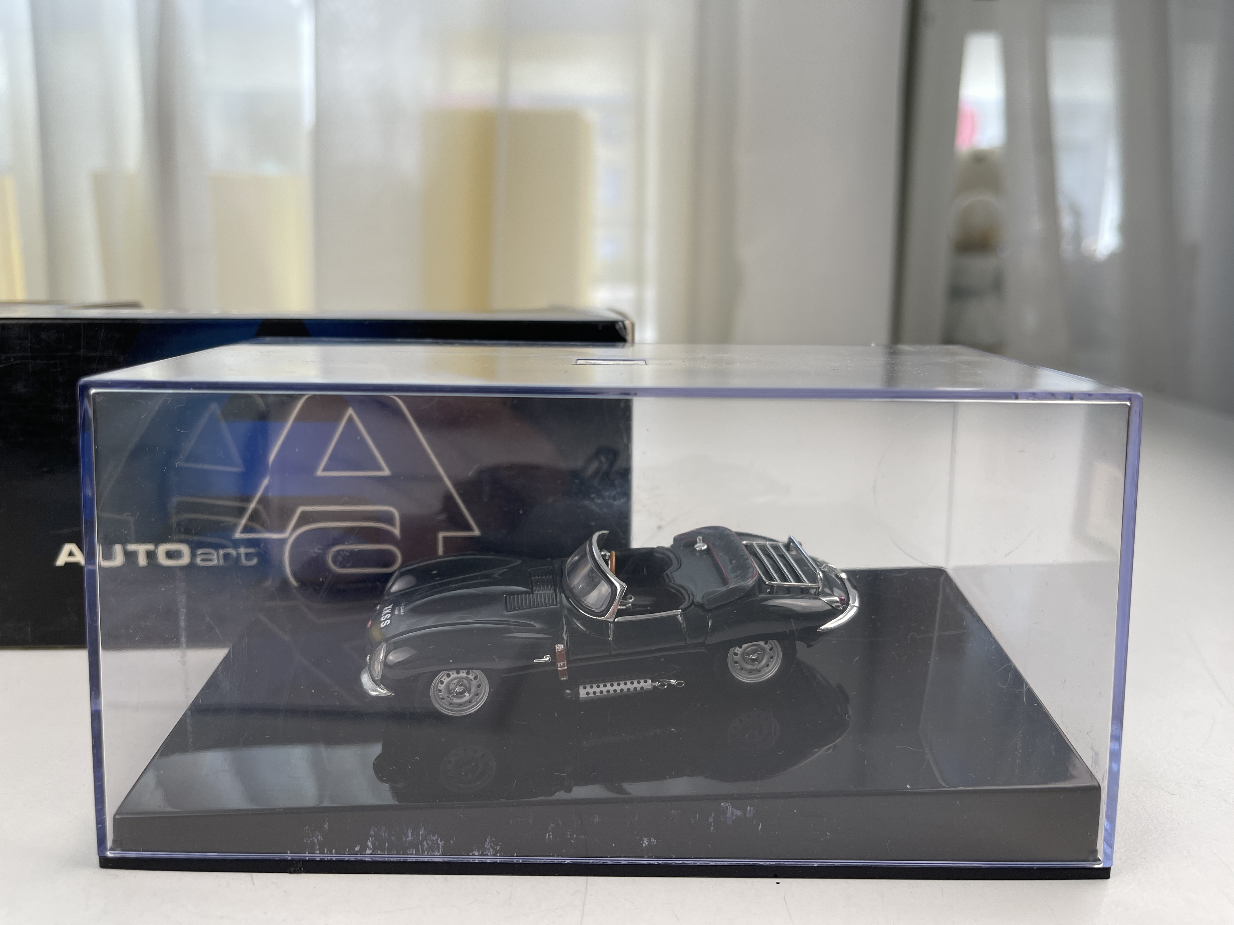 Modellauto Jaguar XK SS - 1:43 - Guter Zustand  