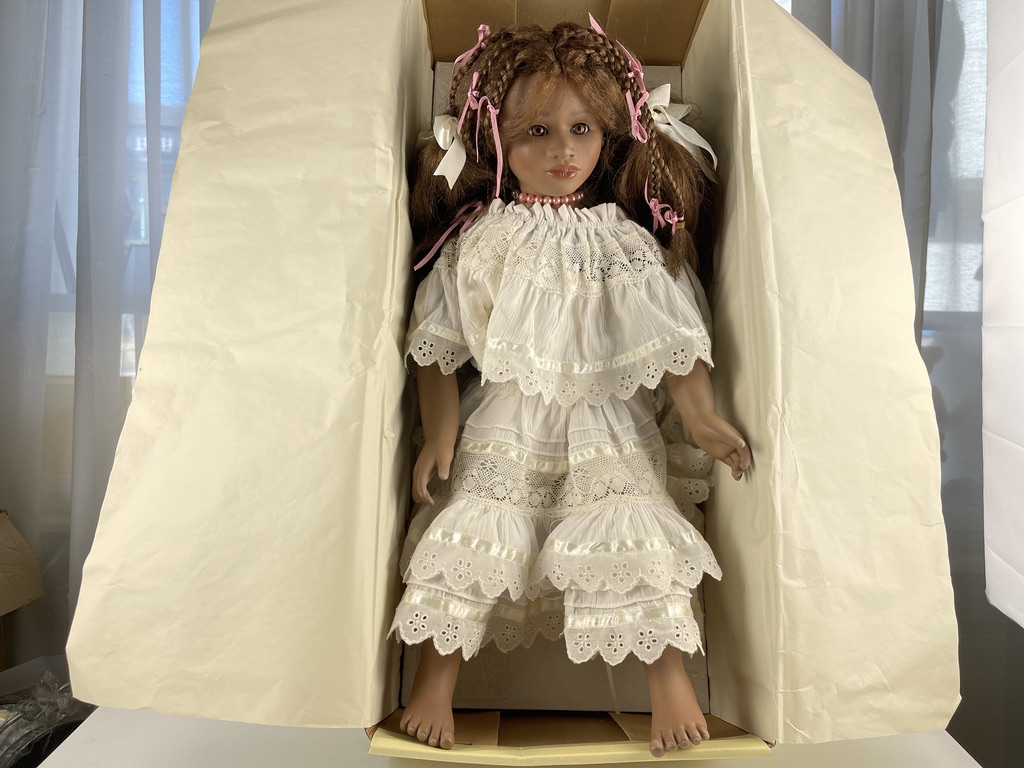 Künstlerpuppe Porzellan Puppe Christel Flörchinger 55 cm. Top Zustand   