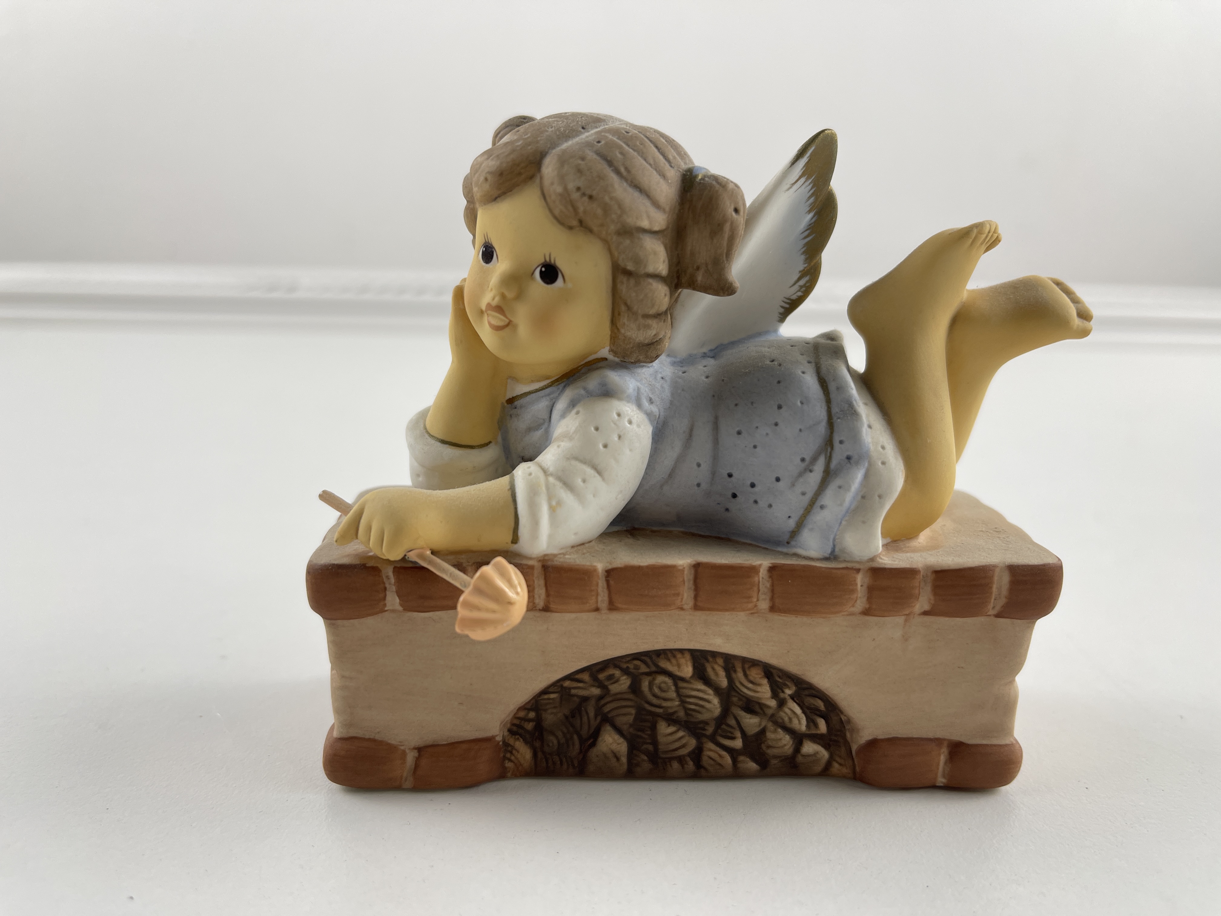 Goebel Figur Nina und Marco Engel Porzellan 9,5 x 8 cm. Top Zustand 