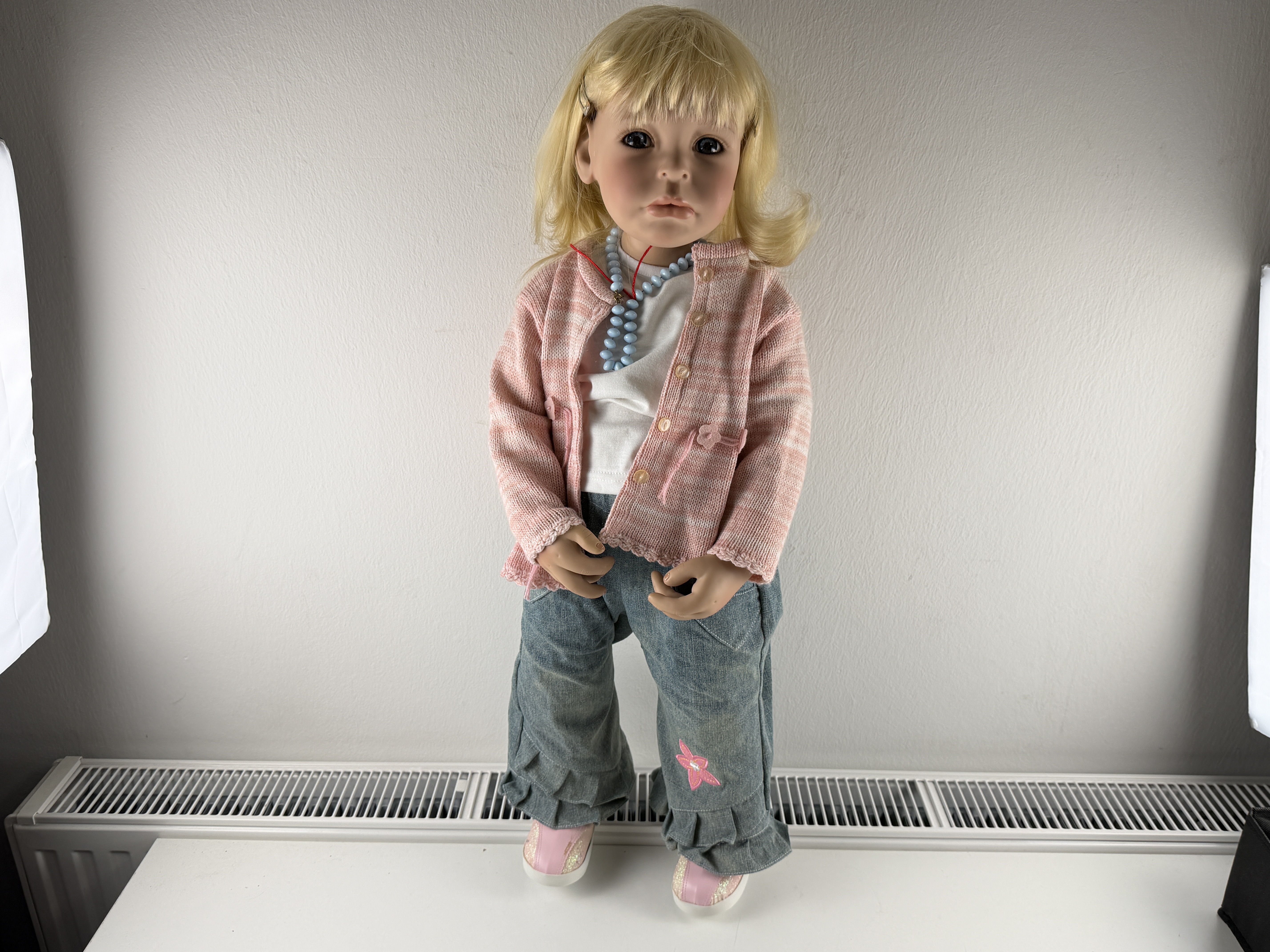 Susan Lippl Künstlerpuppe Vinyl Puppe 77 cm. Top Zustand  