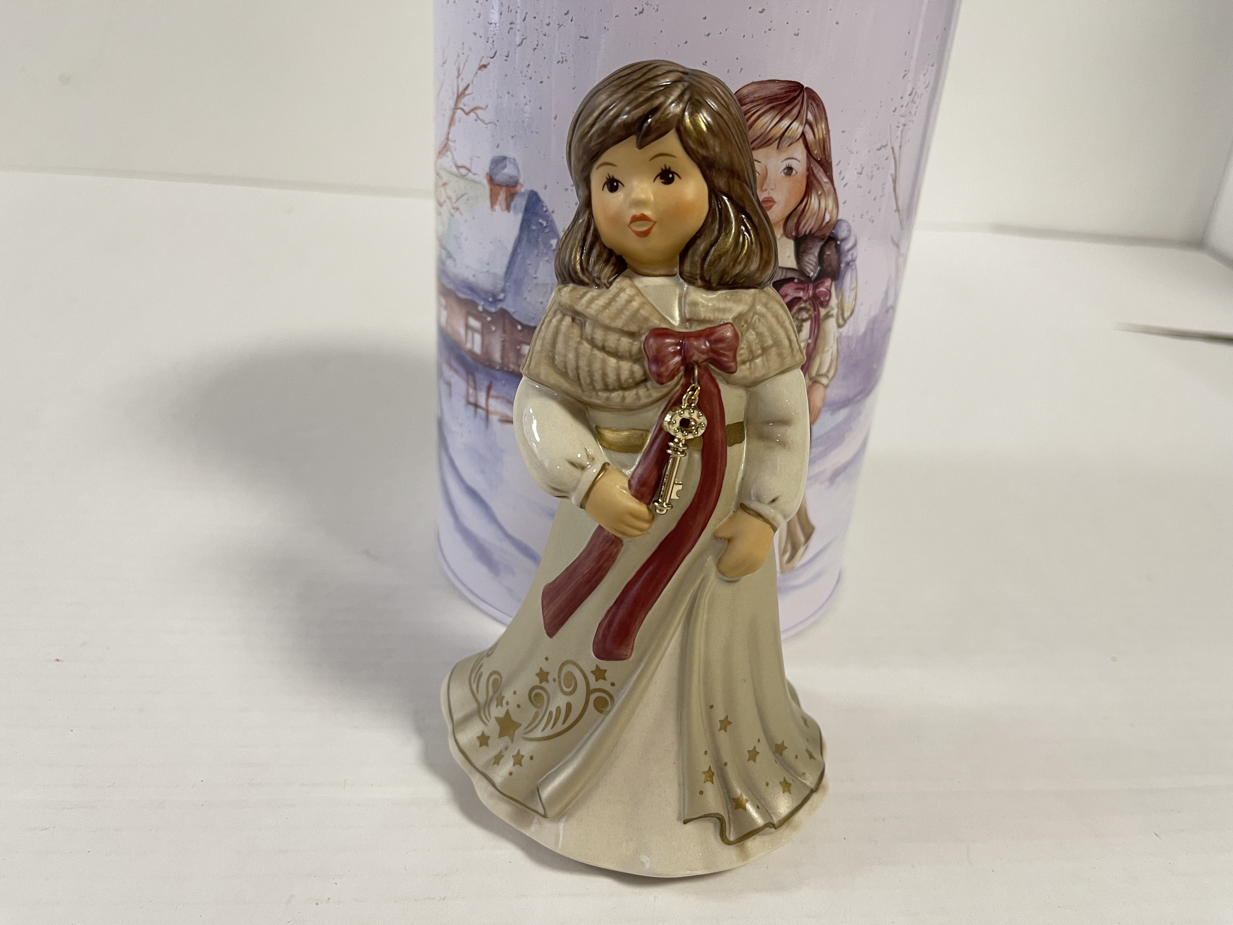 Goebel Figur Engel 2019 Jahresengel 16 cm. 1 Wahl - Top Zustand. 
