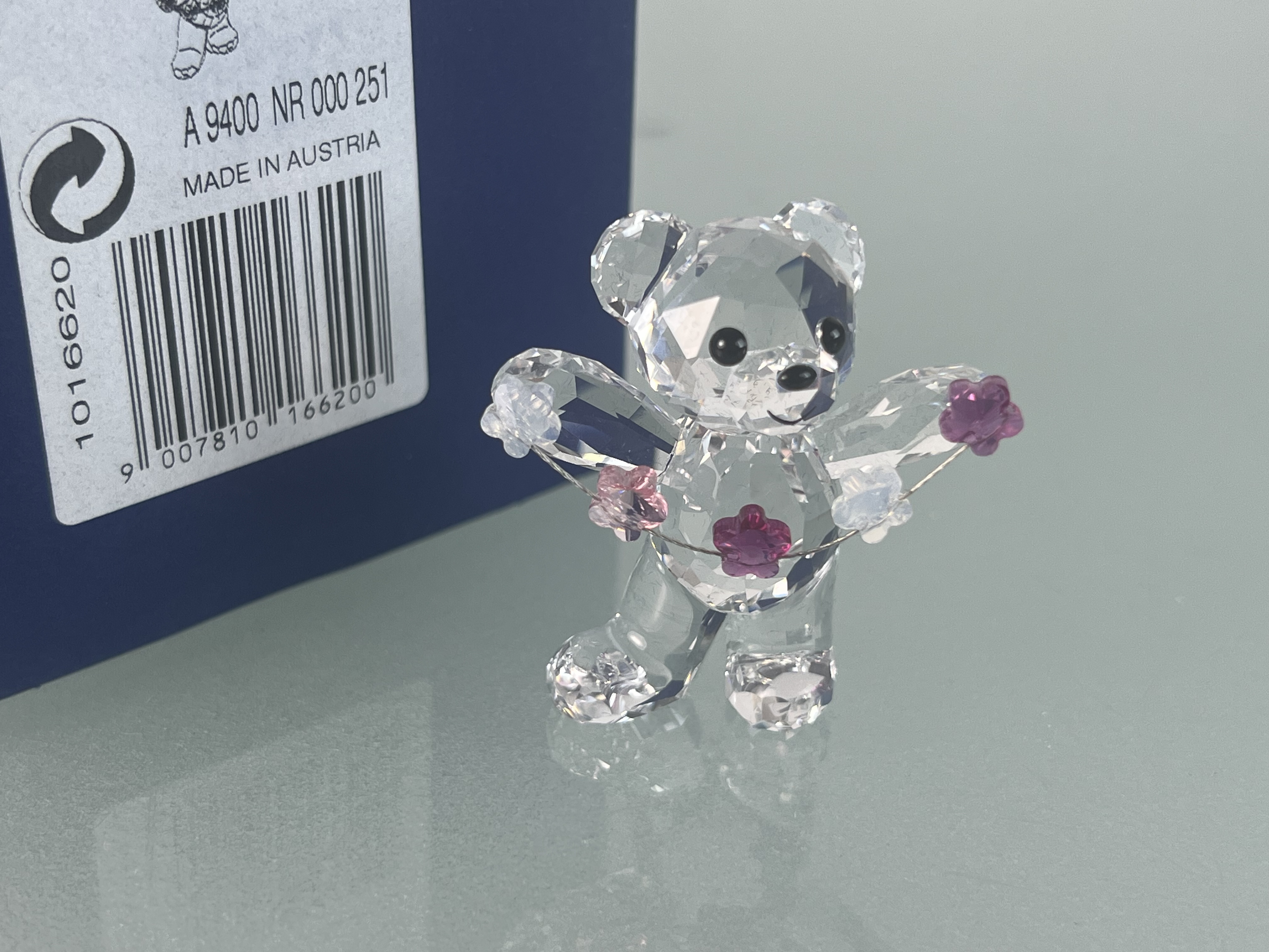 Swarovski Figur 1016620 Kris Bär 2019 Blumen für Dich 4,8 cm Ovp Zertifikat Top Zustand