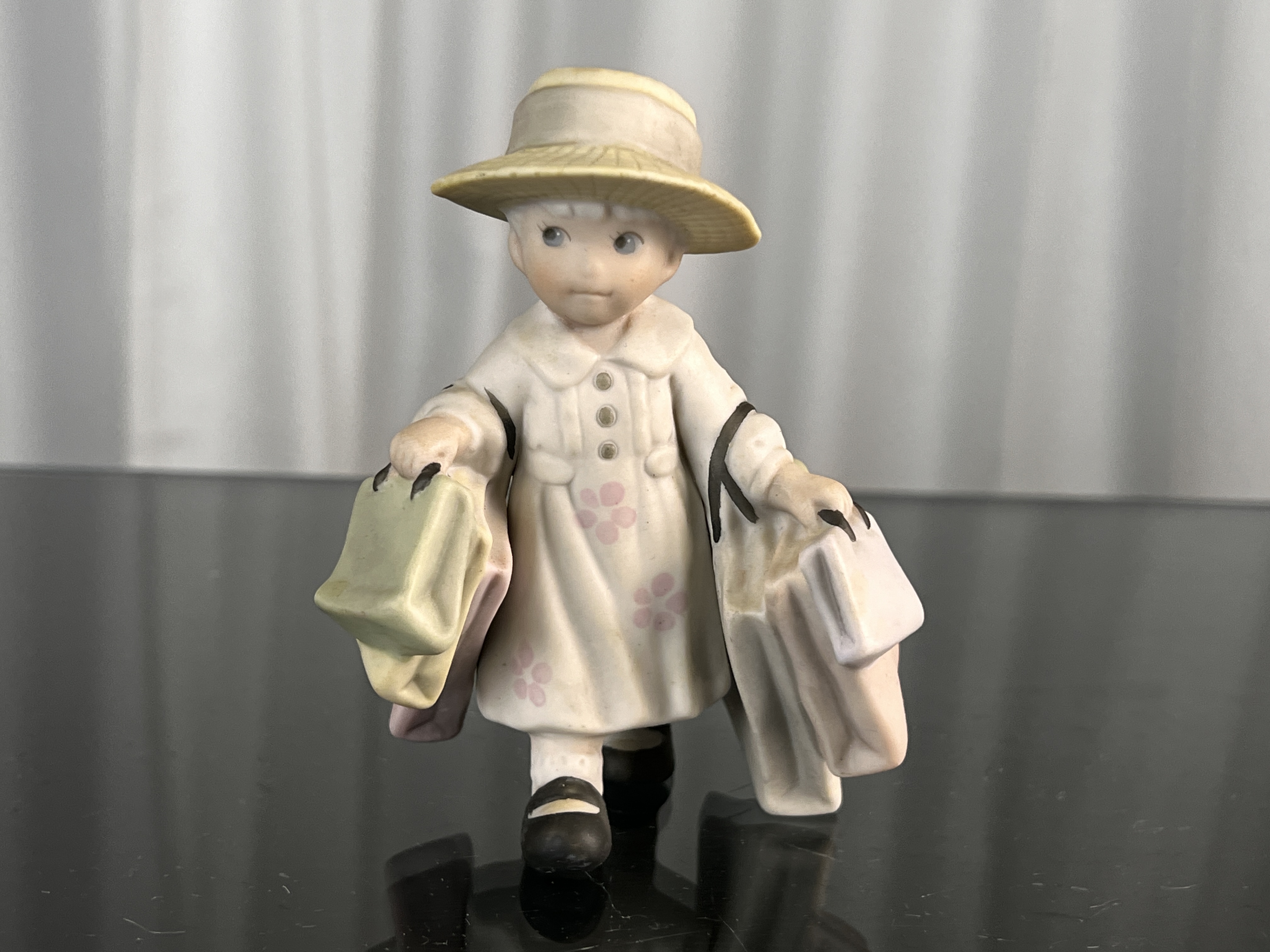 Enesco Kim Anderson Figur 11 cm. - Top Zustand.    