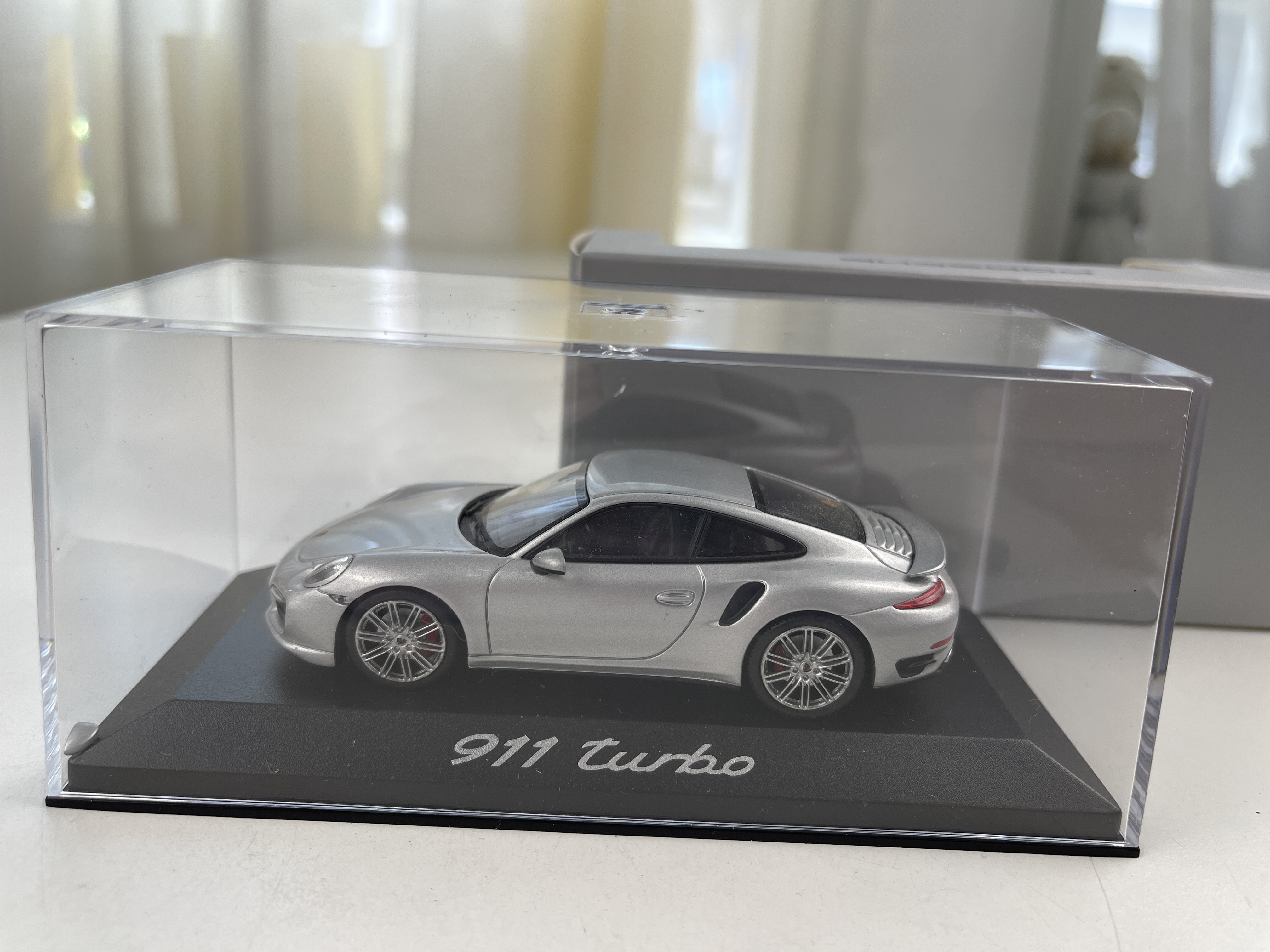 Modellauto Porsche 911 Turbo 1:43 - Top Zustand 