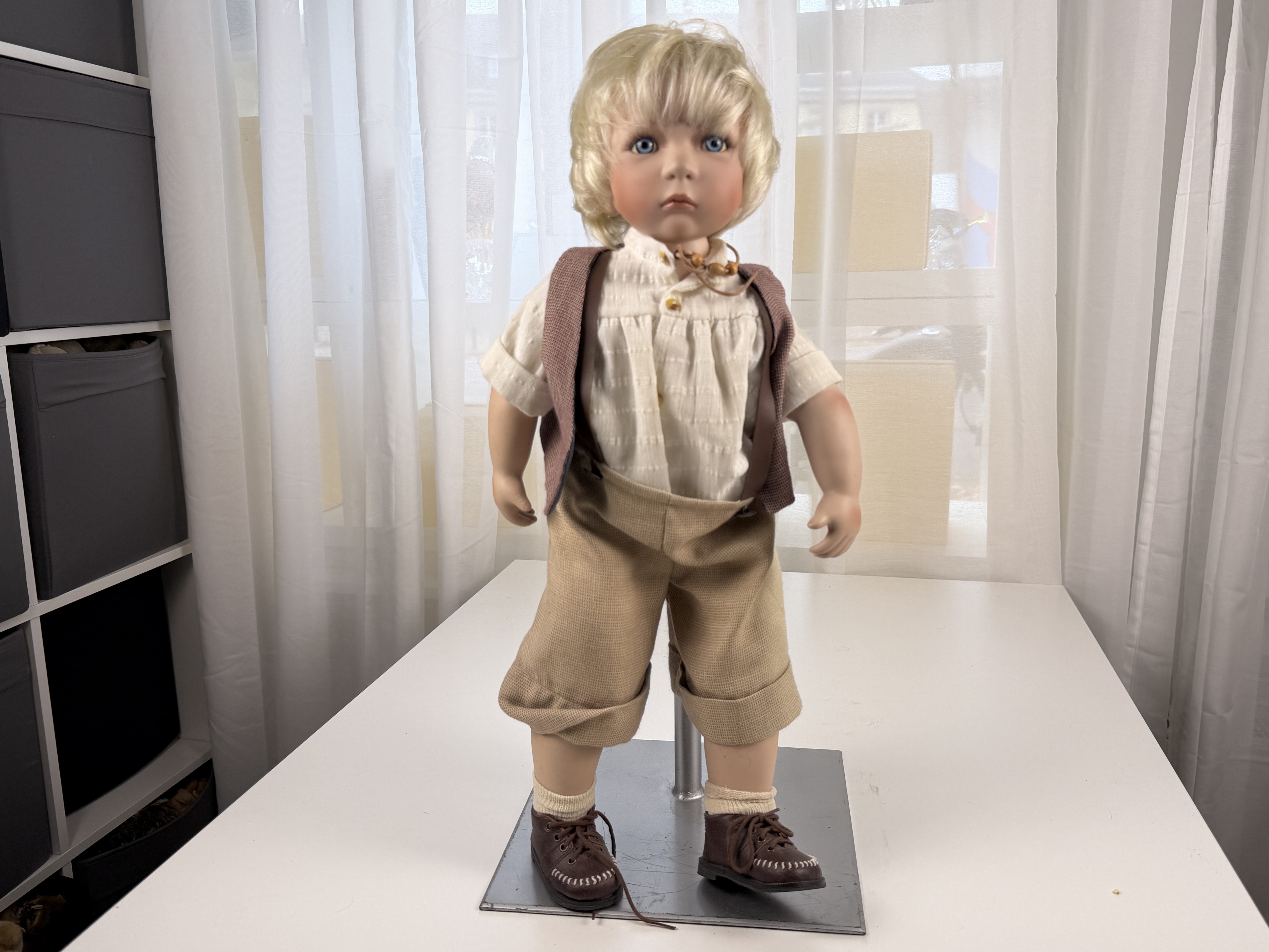 Künstlerpuppe Sammler Puppe Porzellan Puppe 55 cm. Top Zustand  