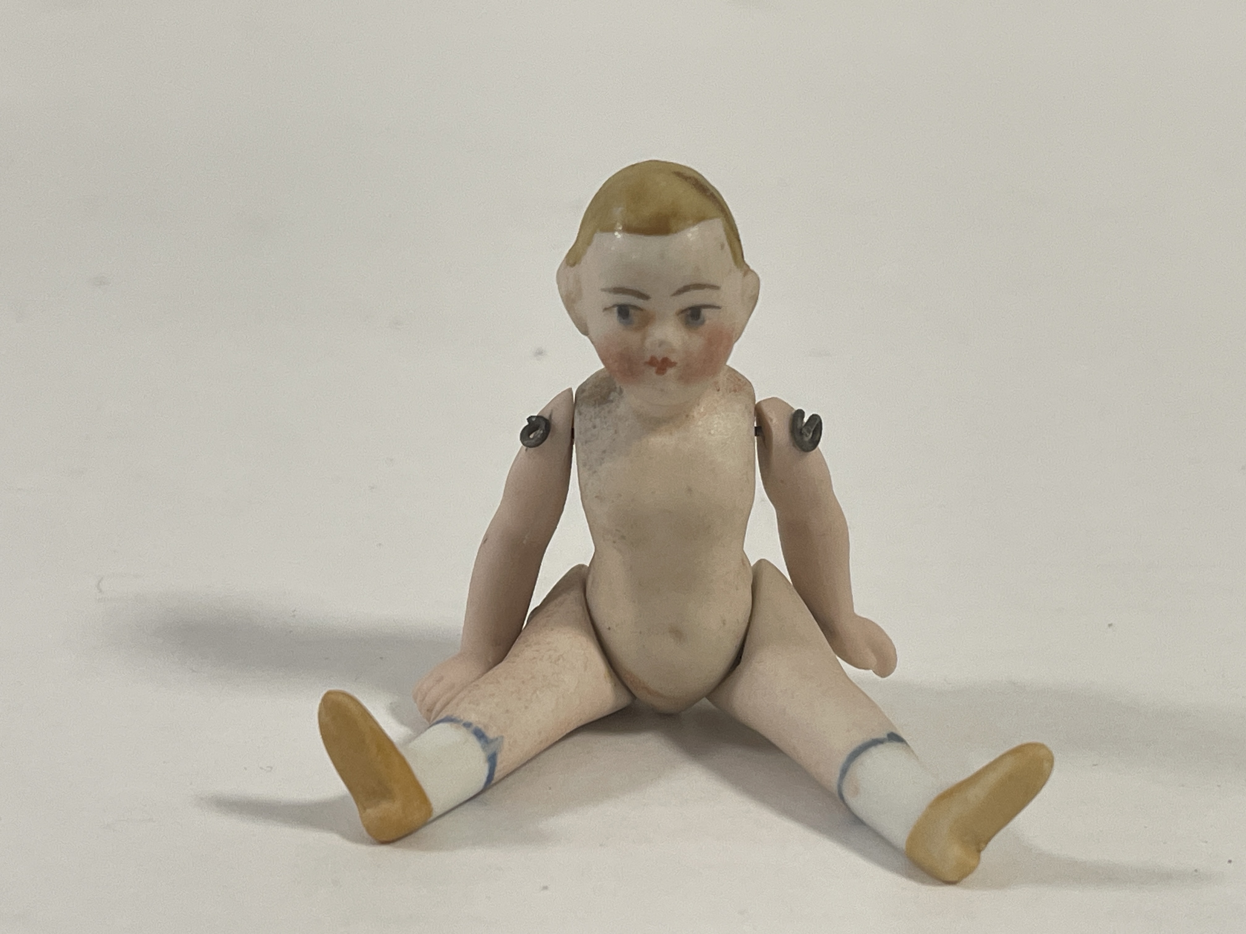Künstlerpuppe Sammler alte Porzellan Puppe 8 cm Zustand siehe Fotos 