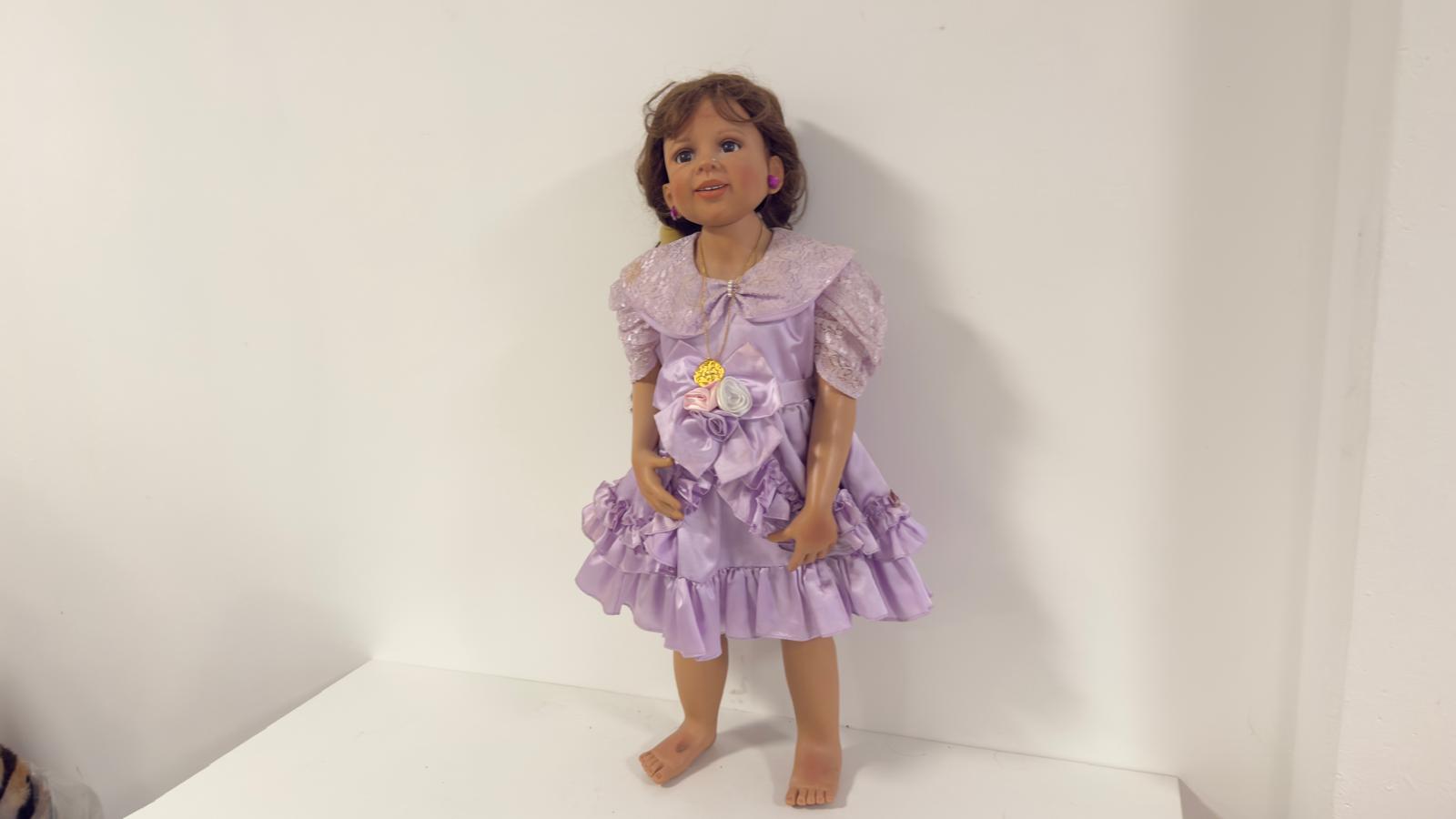 Monika Levenig Künstlerpuppe Vinyl Puppe 88 cm. Guter Zustand 