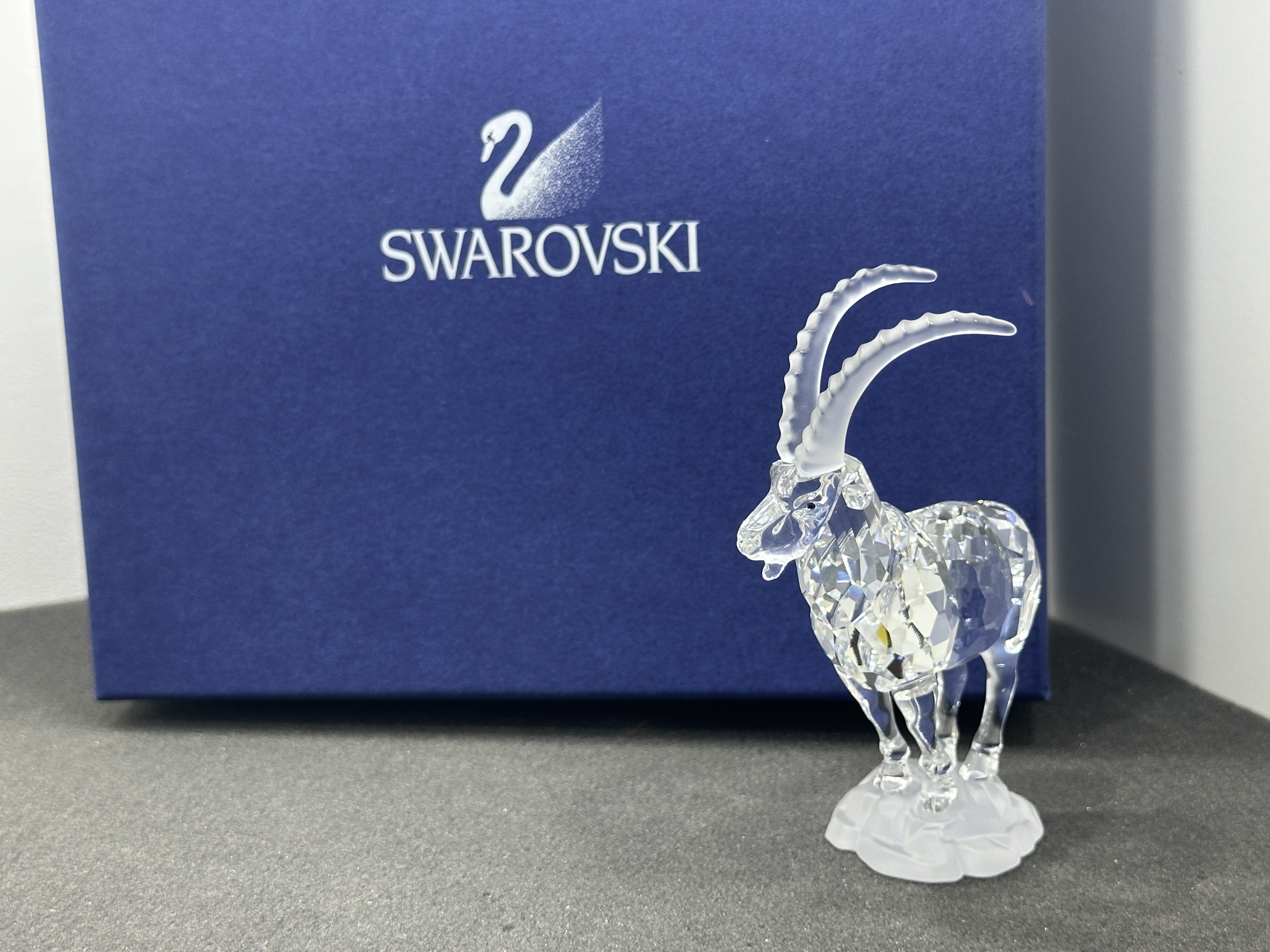 Swarovski Figur 275439 Steinbock 10,2 cm. - Kiste - Top Zustand