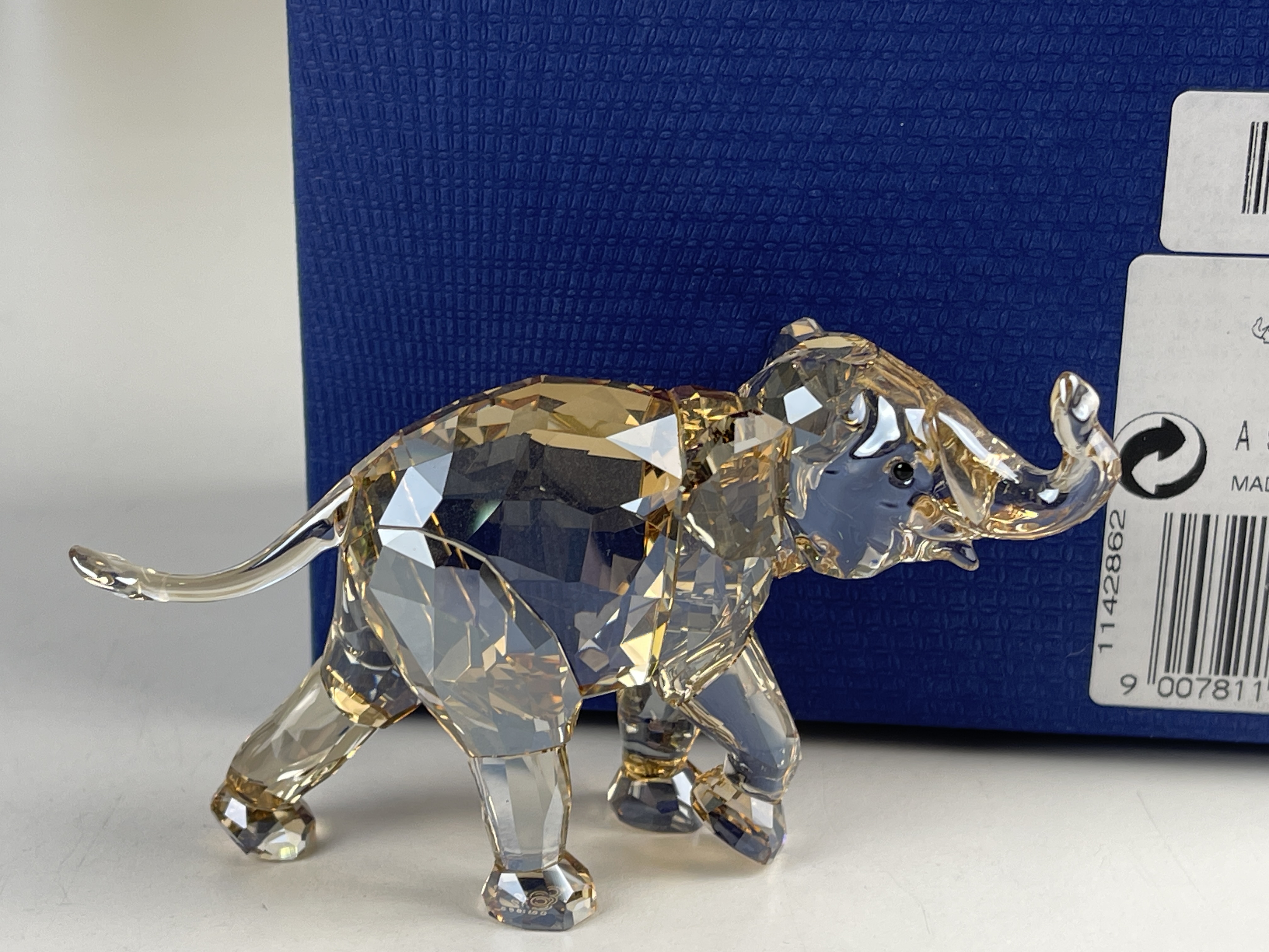  Swarovski Figur 1142862 Elefant Cinta Jungtier 9 cm. Ovp & Zertifikat. Top Zustand  