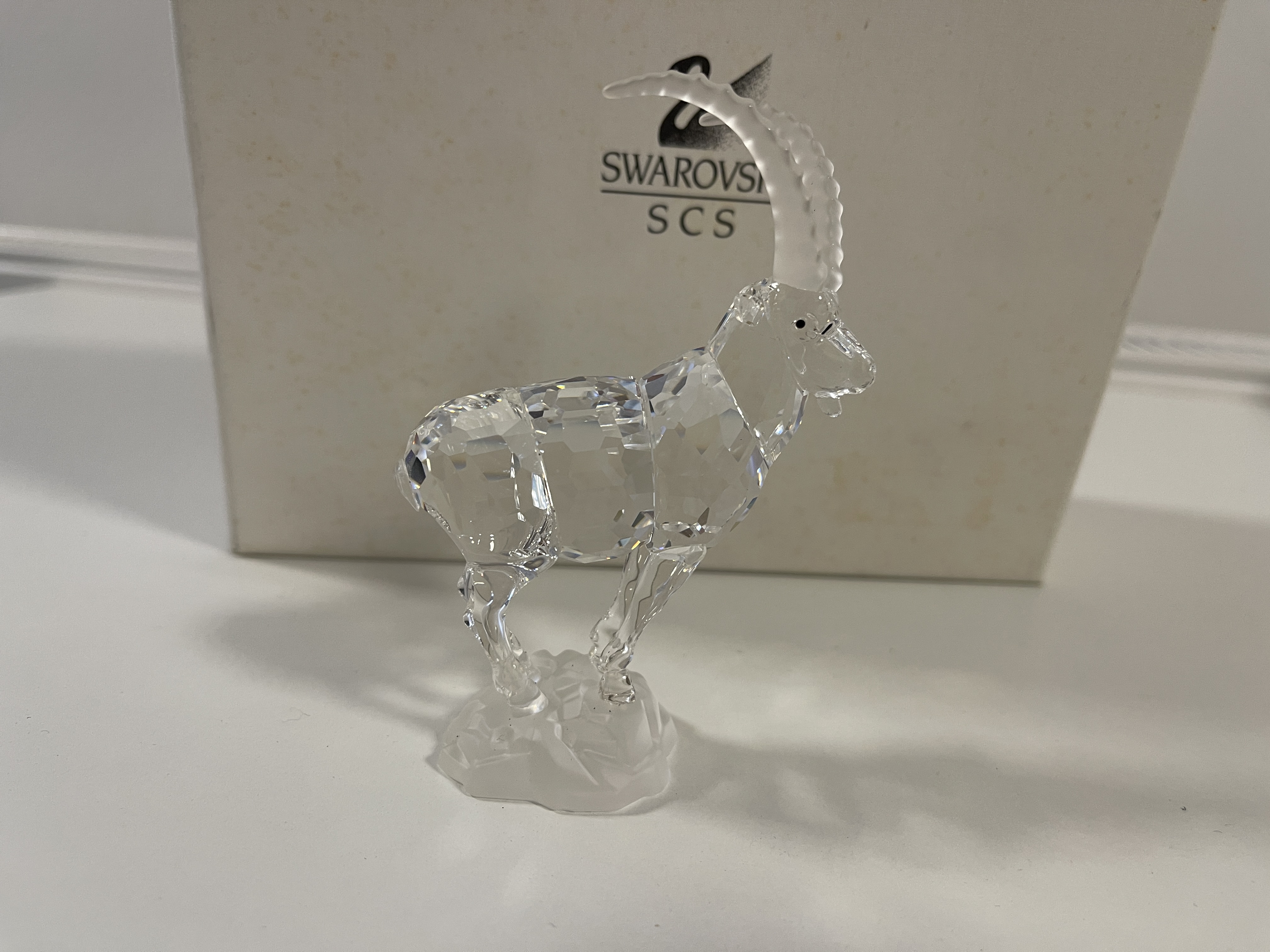 Swarovski Figur 275439 Steinbock 10,2 cm. - Kiste & Zertifikat - Top Zustand.  