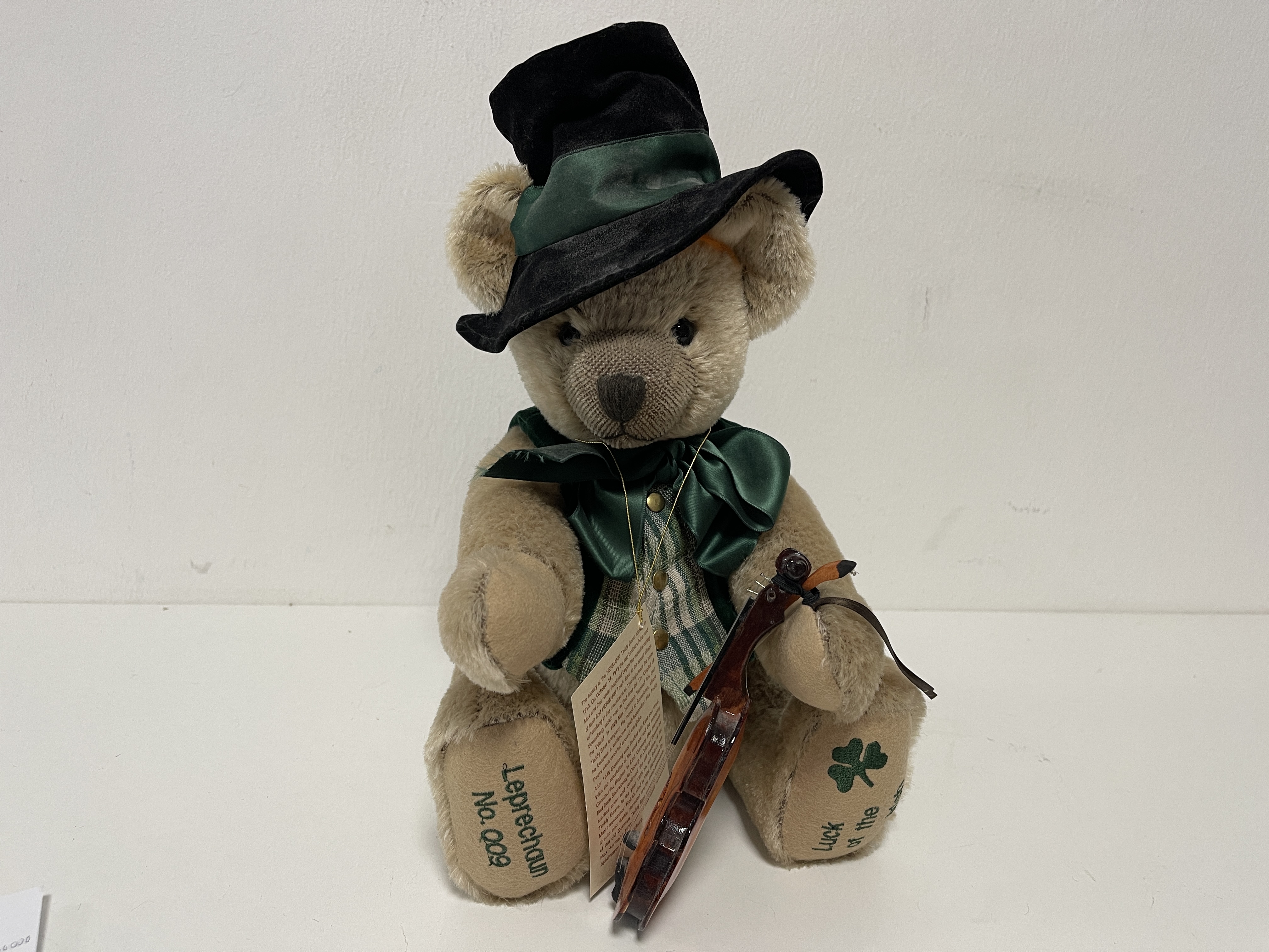 Hermann Teddybär Leprechaun 37 cm. Top Zustand  