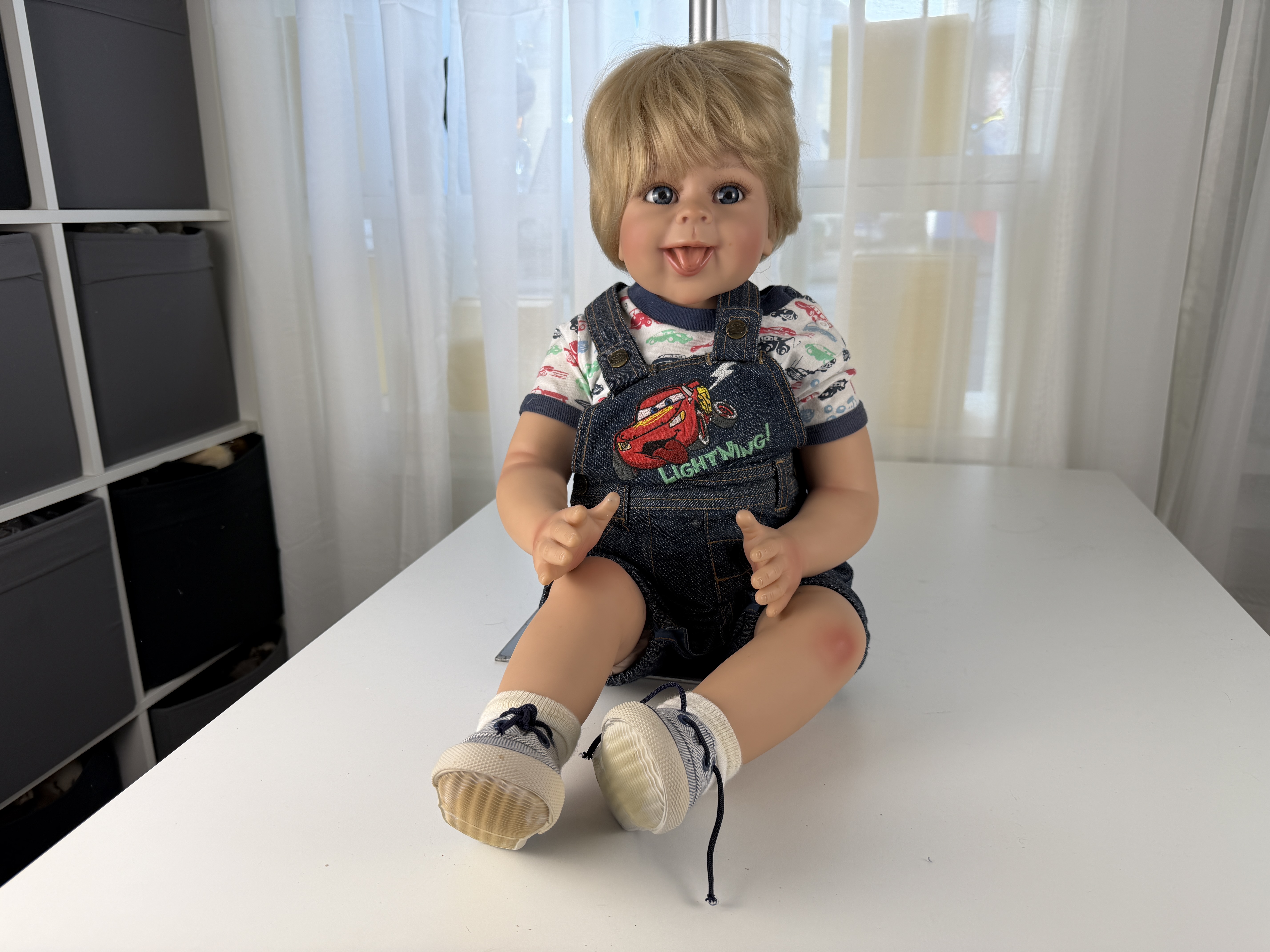 Künstlerpuppe Puppe Monika Levenig Vinyl Puppe 70 cm. Top Zustand 