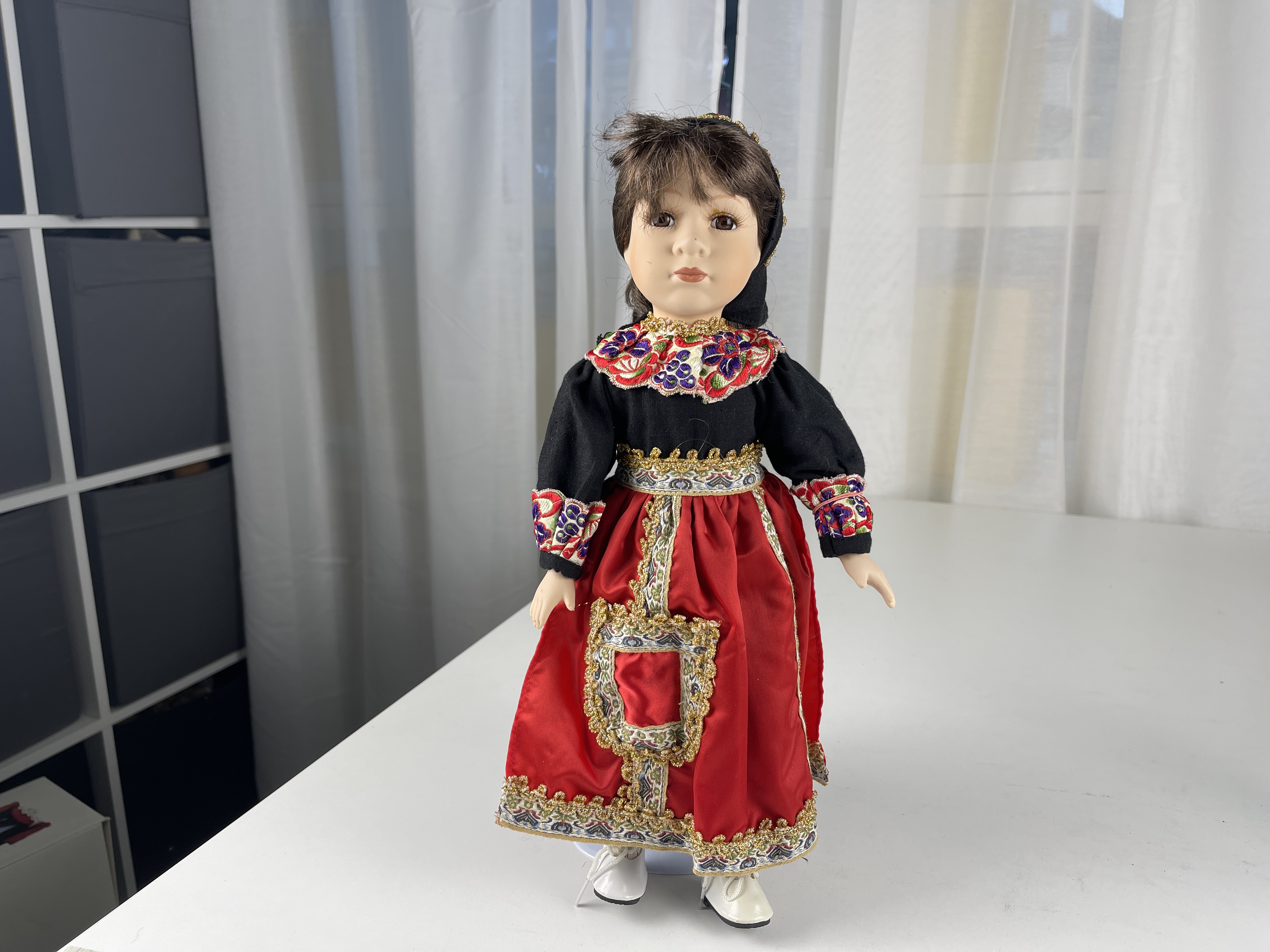 Künstlerpuppe Porzellanpuppe Puppe 38 cm. Top Zustand  