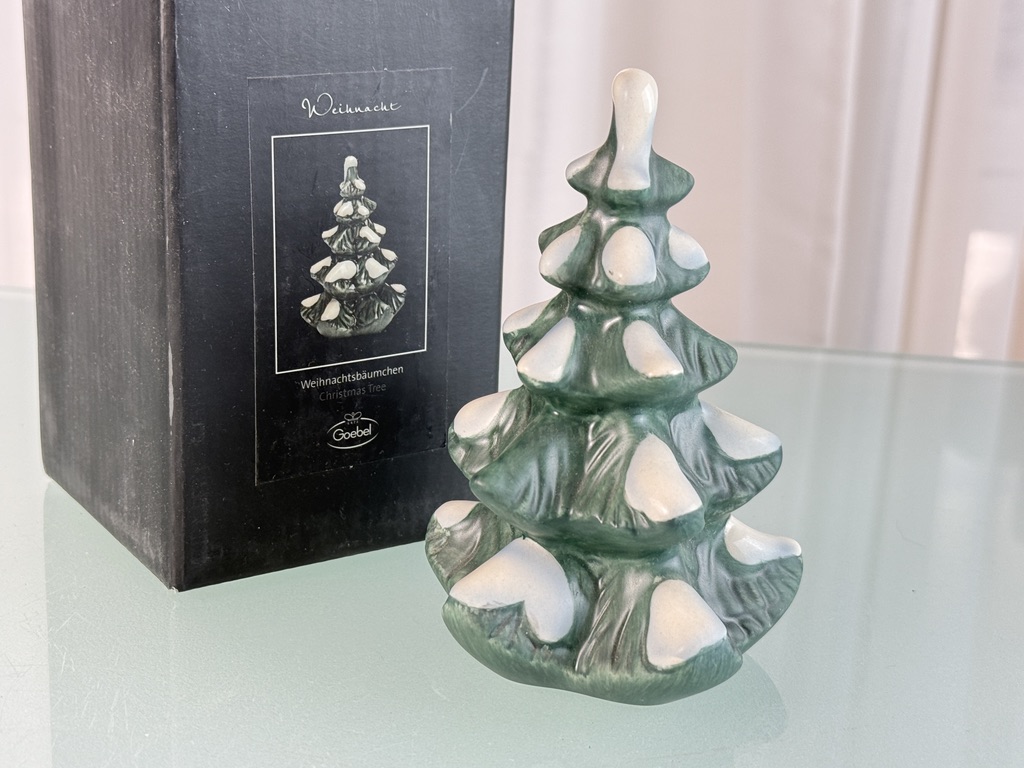Goebel Figur Weihnachtsbaum 13 cm. 1 Wahl. Top Zustand    