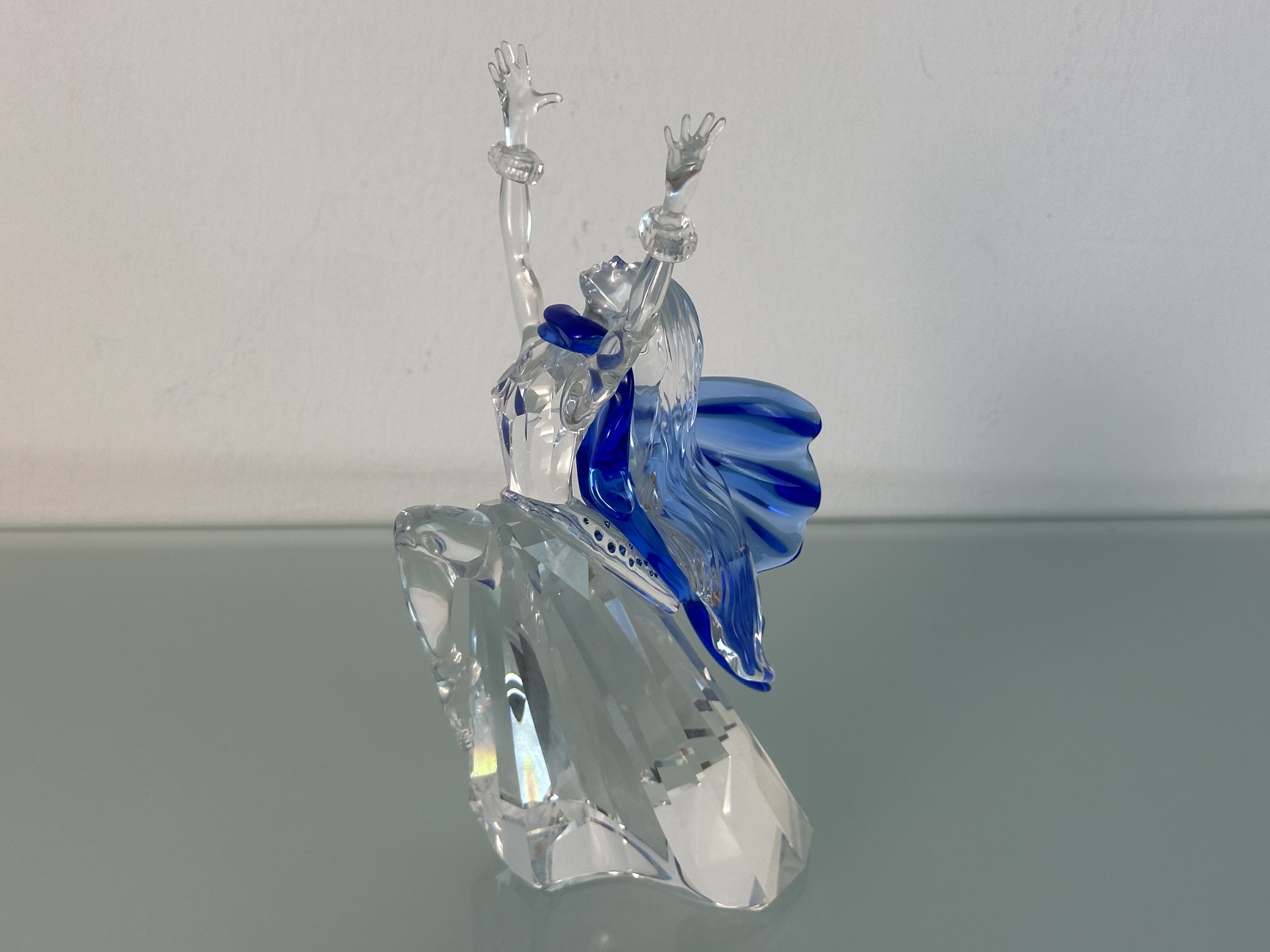Swarovski Figur Jahresfigur 279648 Isadora 20 cm Top Zustand