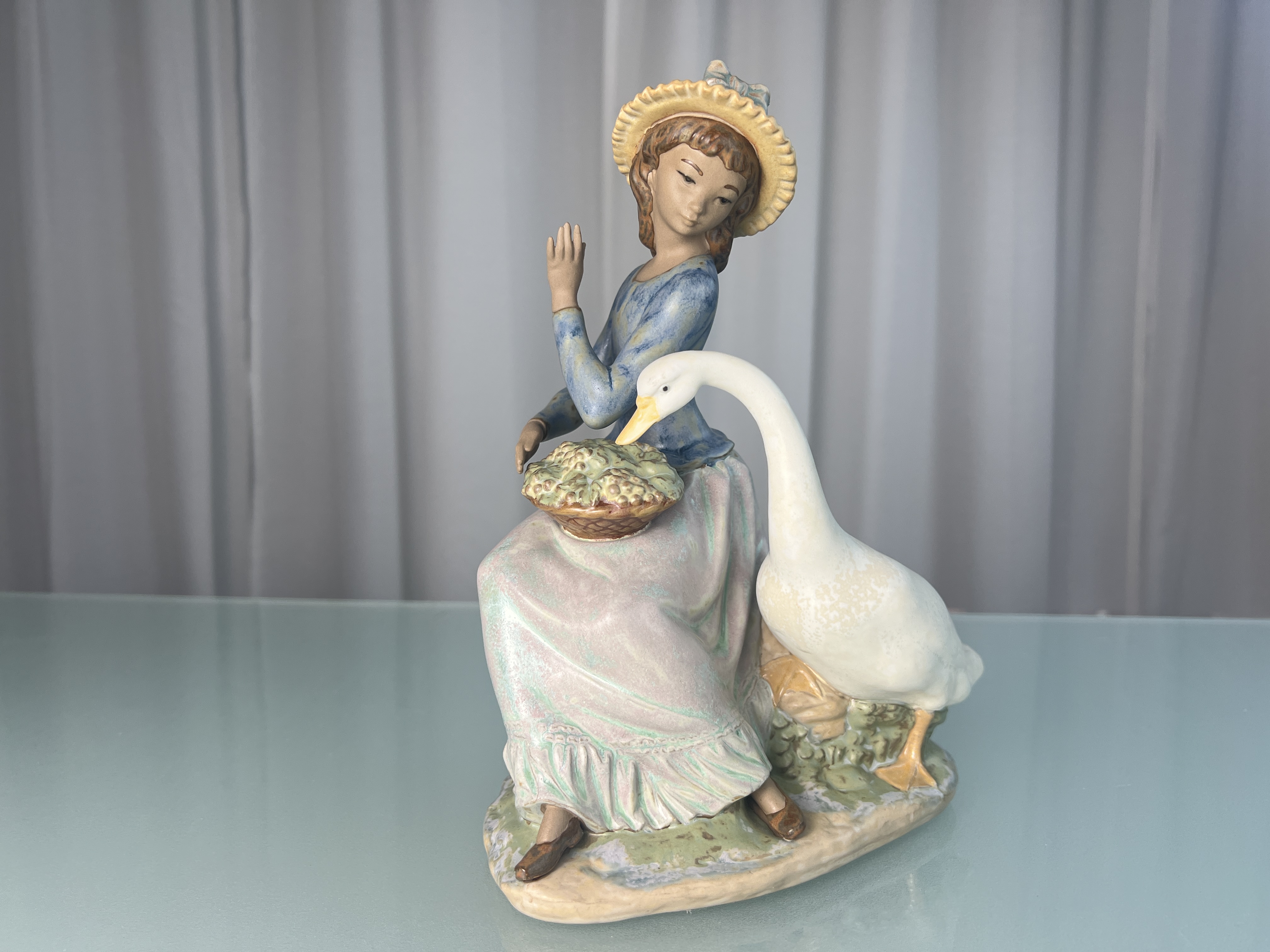  Lladro Porzellan Figur Mädchen mit Gans 25 cm. - 1 Wahl - Top Zustand  