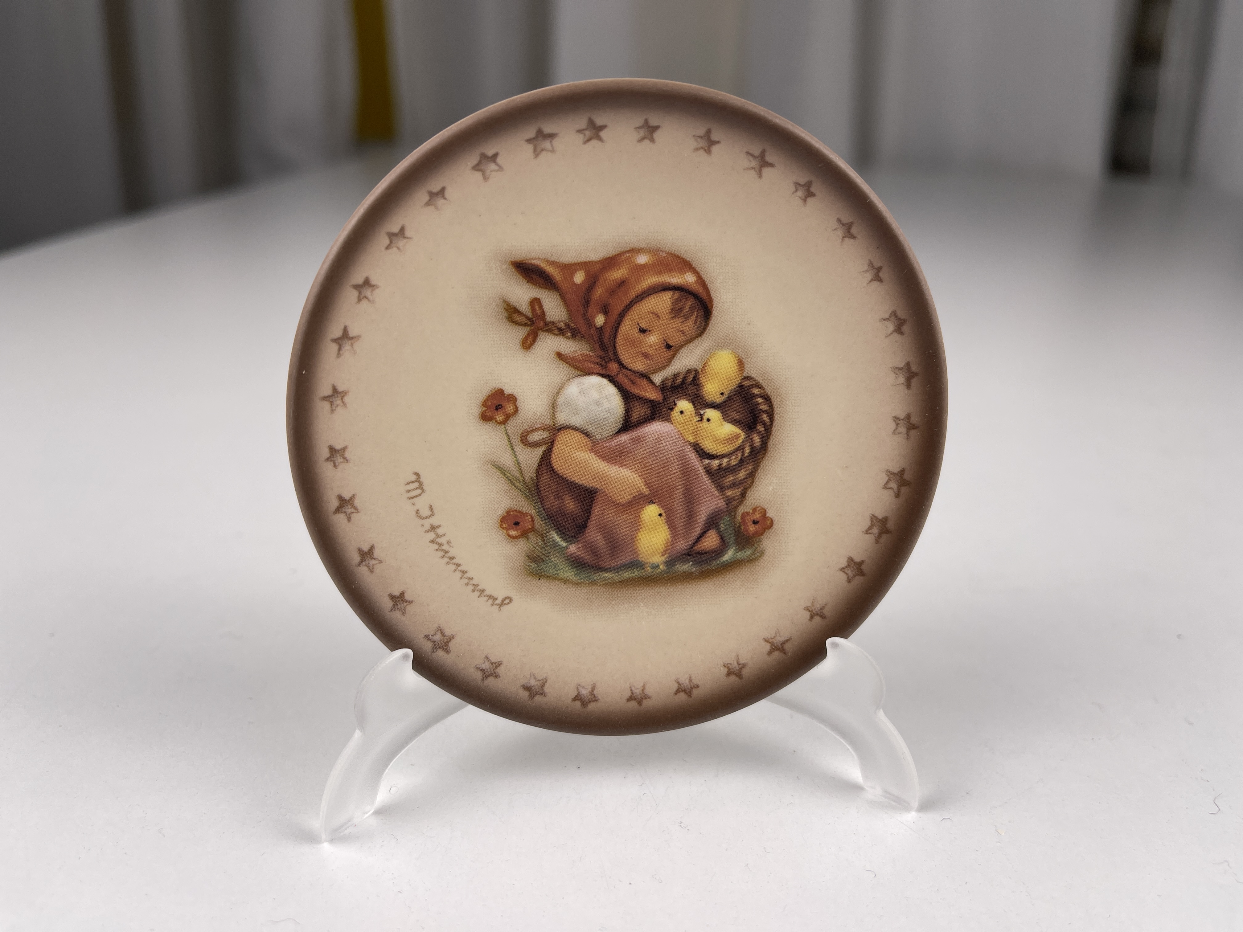  M.I. Hummel Teller  Ø 8,5 cm. 1 Wahl. Top Zustand.  