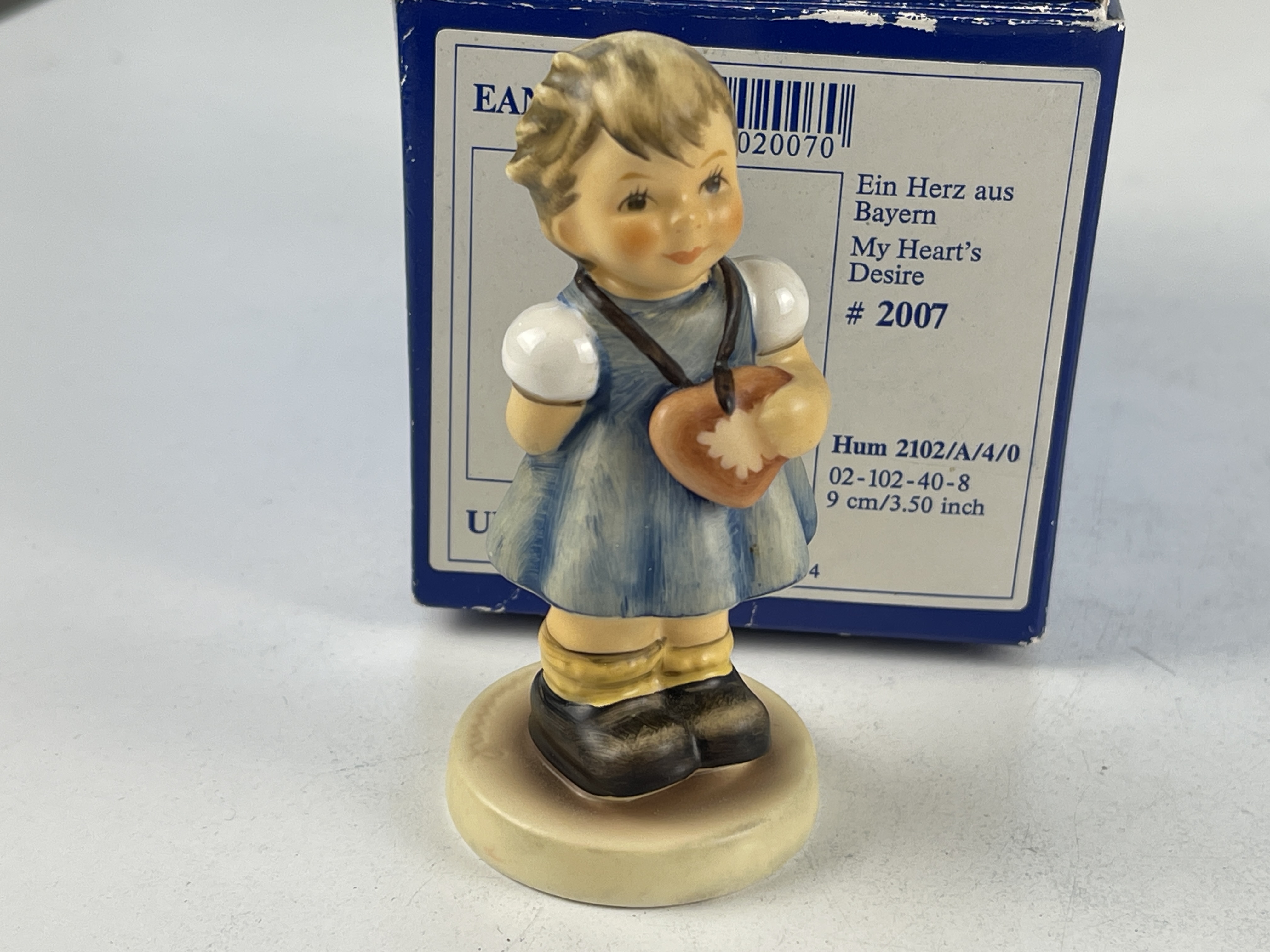  Hummel Figur 2102/A 4/0 Ein Herz aus Bayern 9 cm. 1 Wahl Top Zustand OVP
