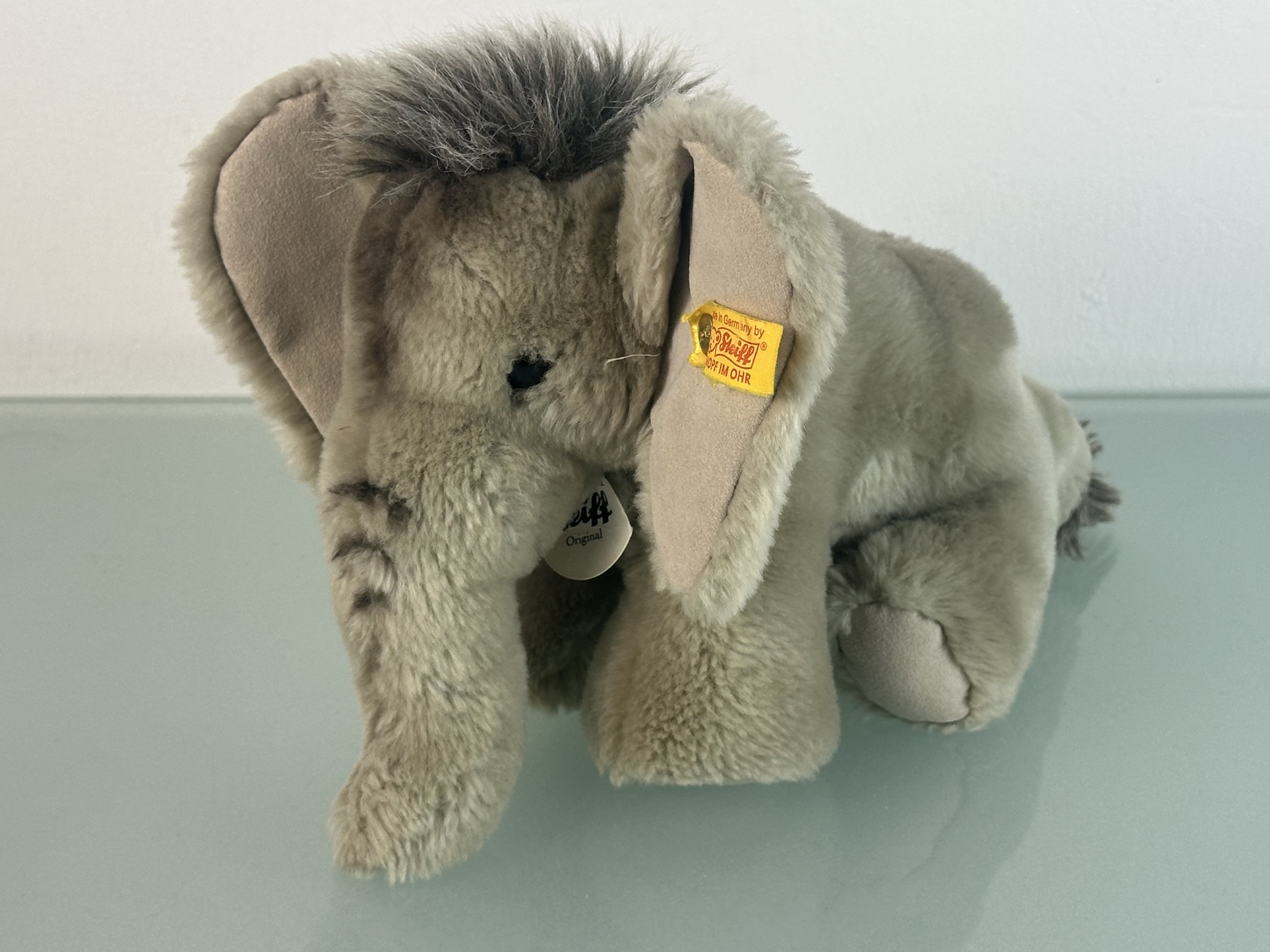 Steiff Tier Stofftier 064128 Elefant 18 cm. Top Zustand