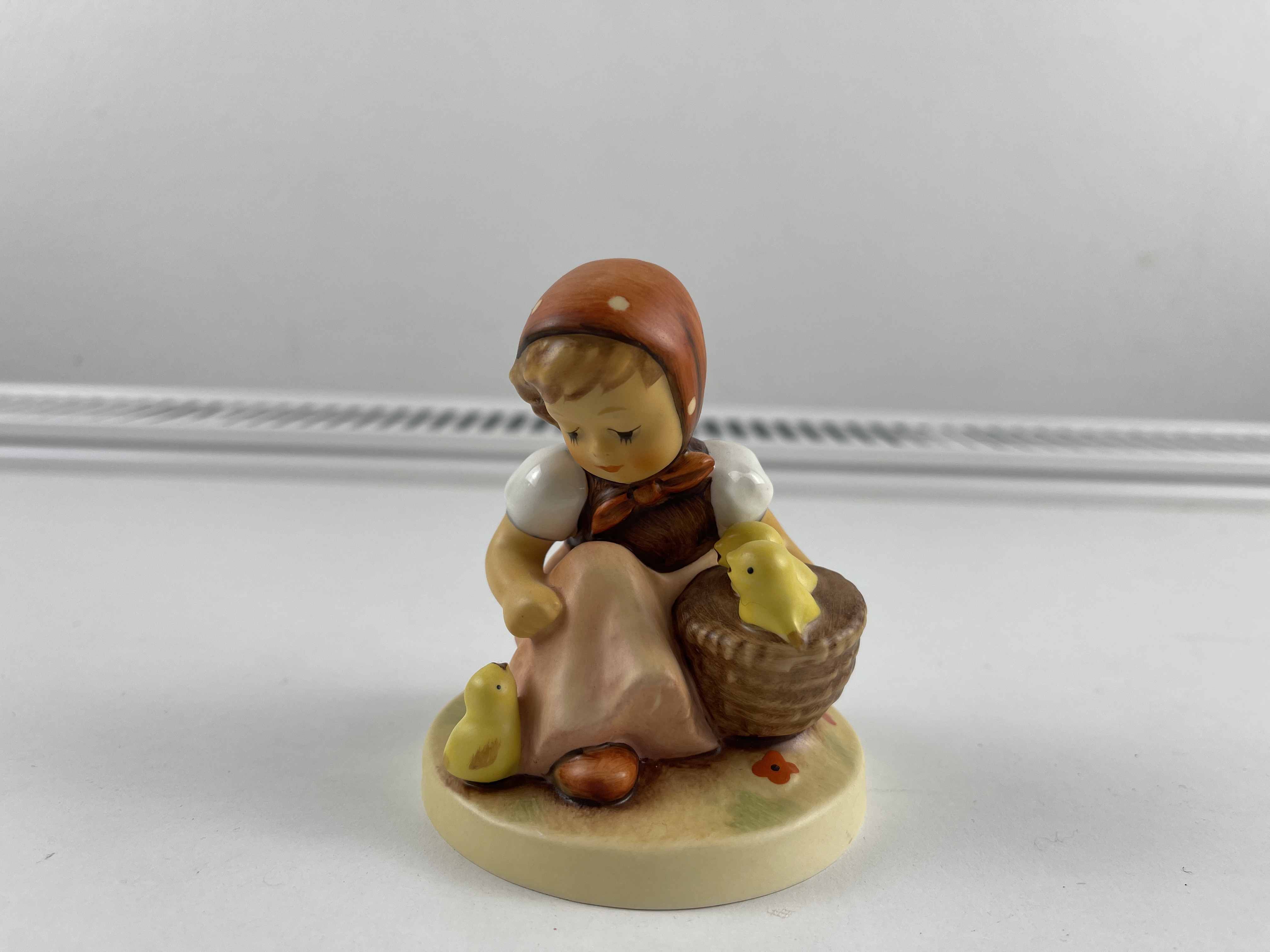 Hummel Figur 57/0 Kükenmütterchen 9 cm. 1 Wahl Top Zustand