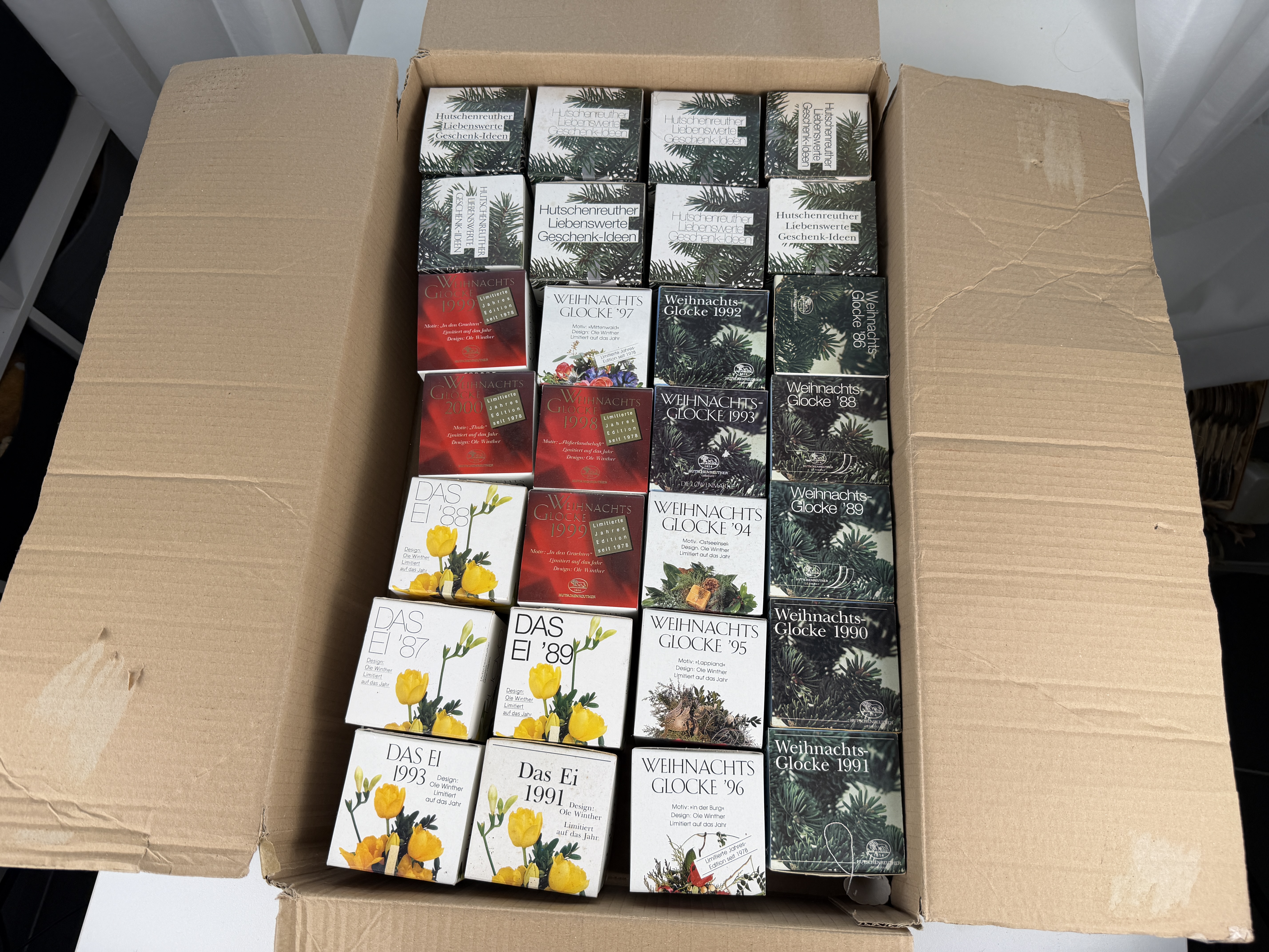  Hutschenreuther Weihnachtsglocken, Kugeln, Eier Konvolut 28 Stk. Top Zustand.  