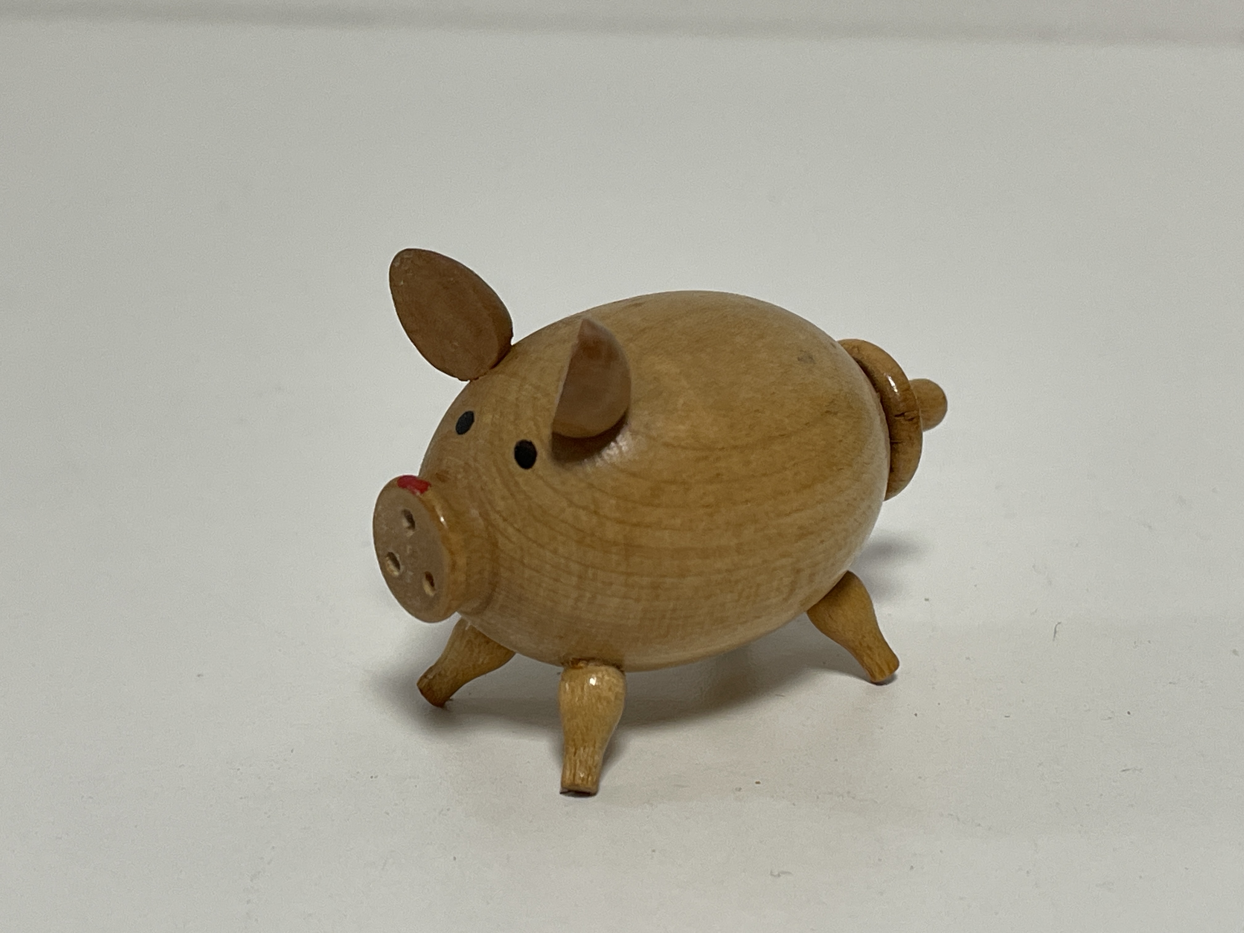 Erzgebirge Figur Salz / Pfeffer Streuer Schwein 7 x 4 cm. Zustand siehe Fotos