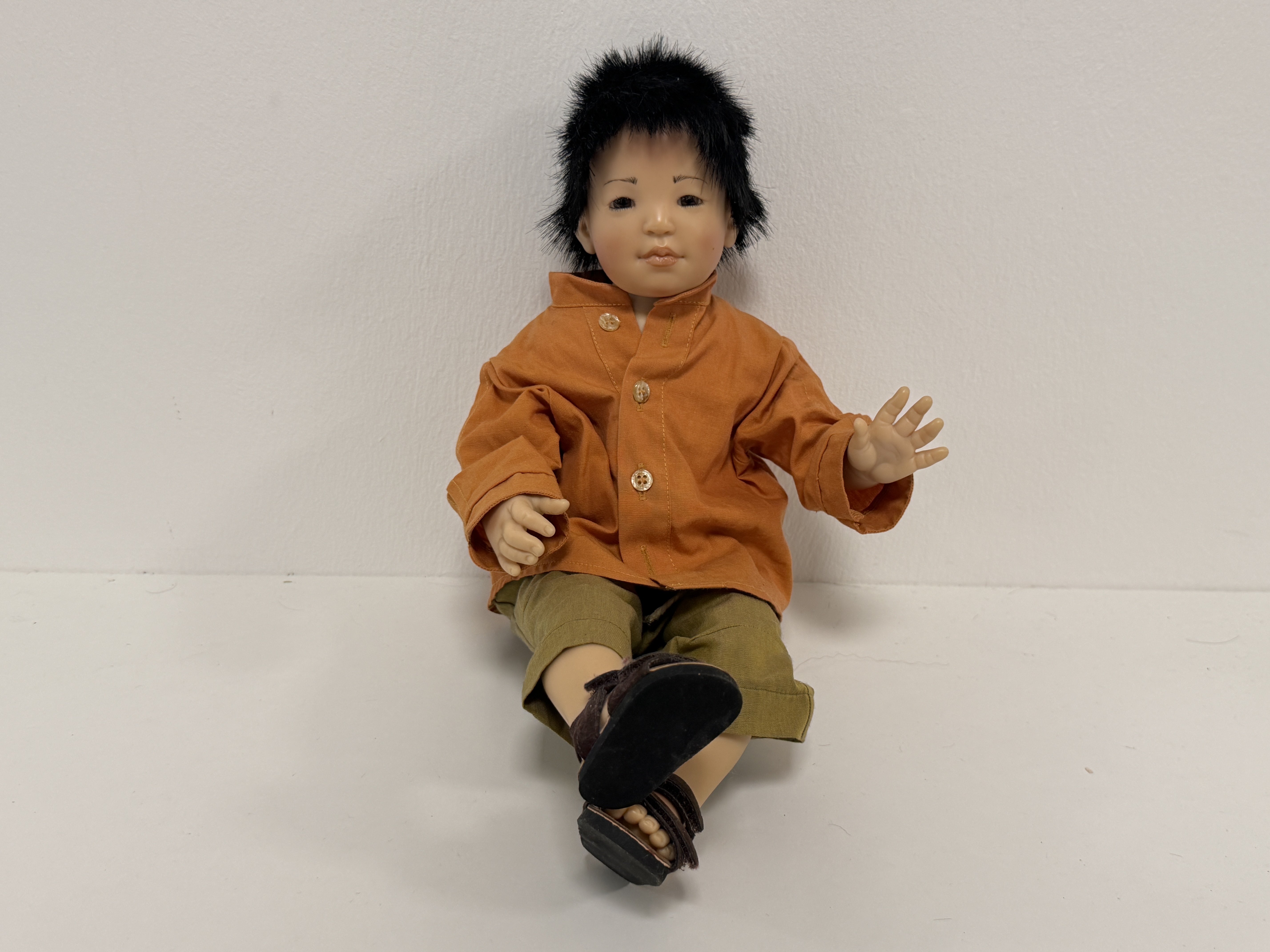Künstlerpuppe Vinyl Puppe 47 cm. Top Zustand  