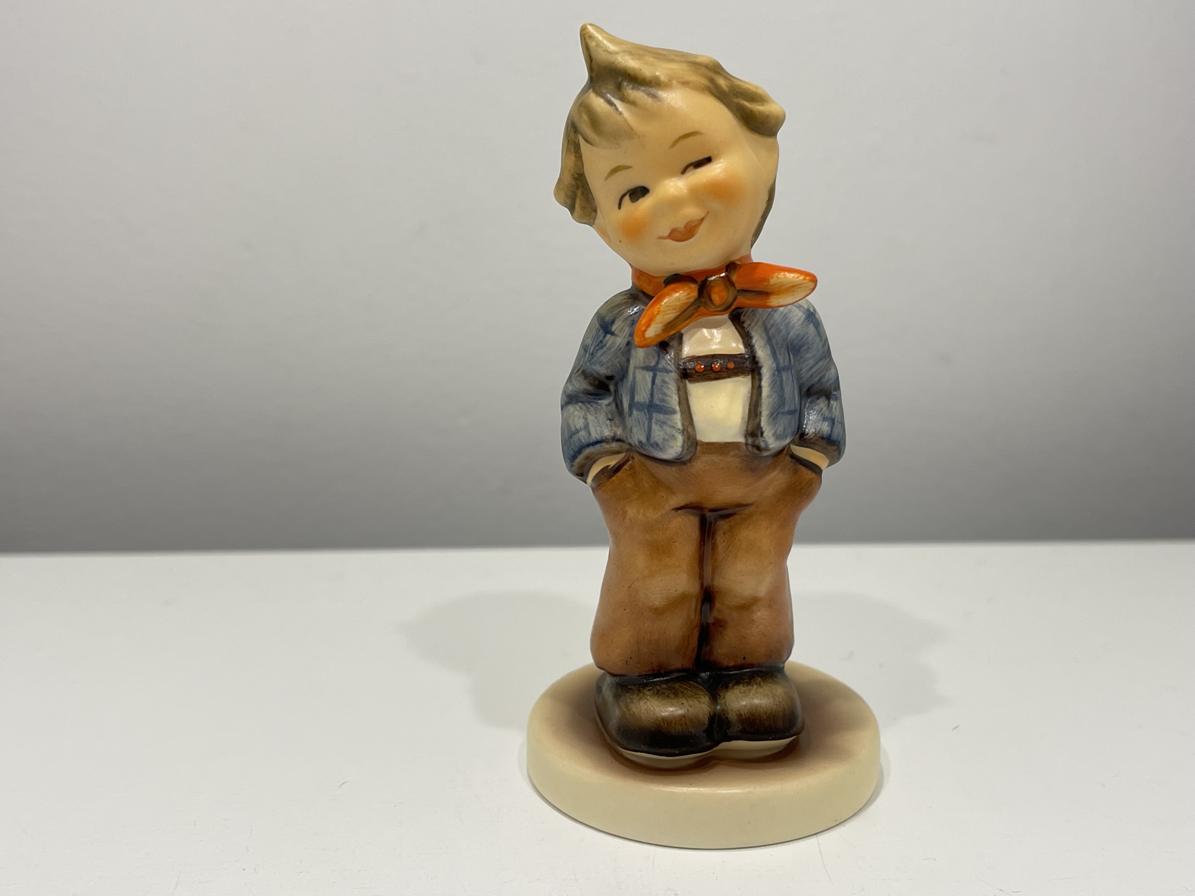 Hummel Figur 553 Spitzbub 9,2 cm. 1 Wahl - Top Zustand. 