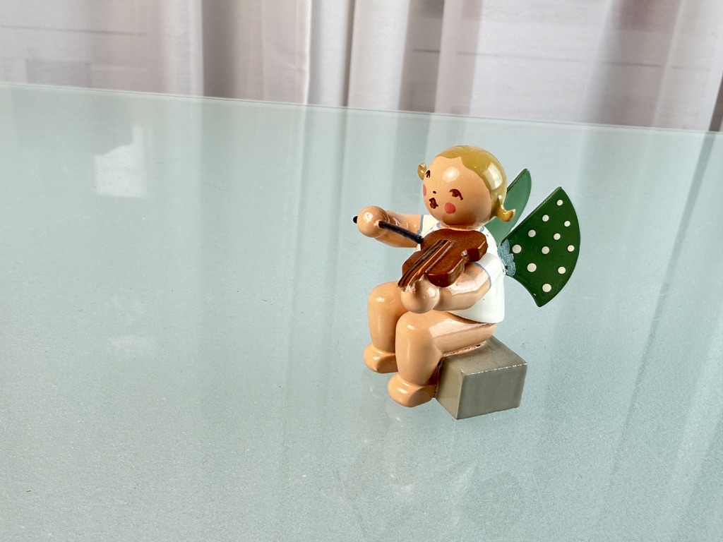 Wendt und Kühn Erzgebirge Figur Engel 5 cm Top Zustand 
