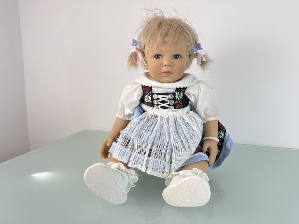Künstlerpuppe Doris Stannat Vinyl Puppe 60 cm. Top Zustand  