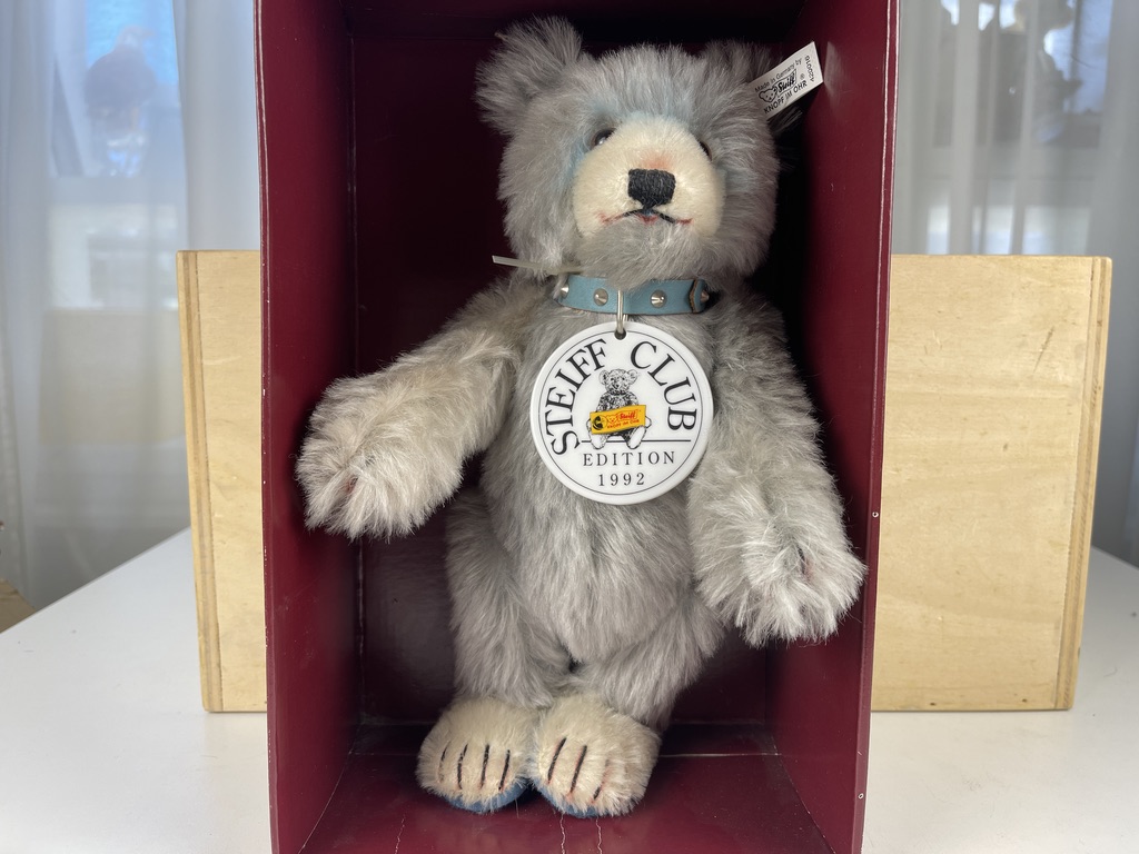 Steiff Tier 420016 Club 1992 Teddy Bär Baby 30 cm. Ovp. Top Zustand 