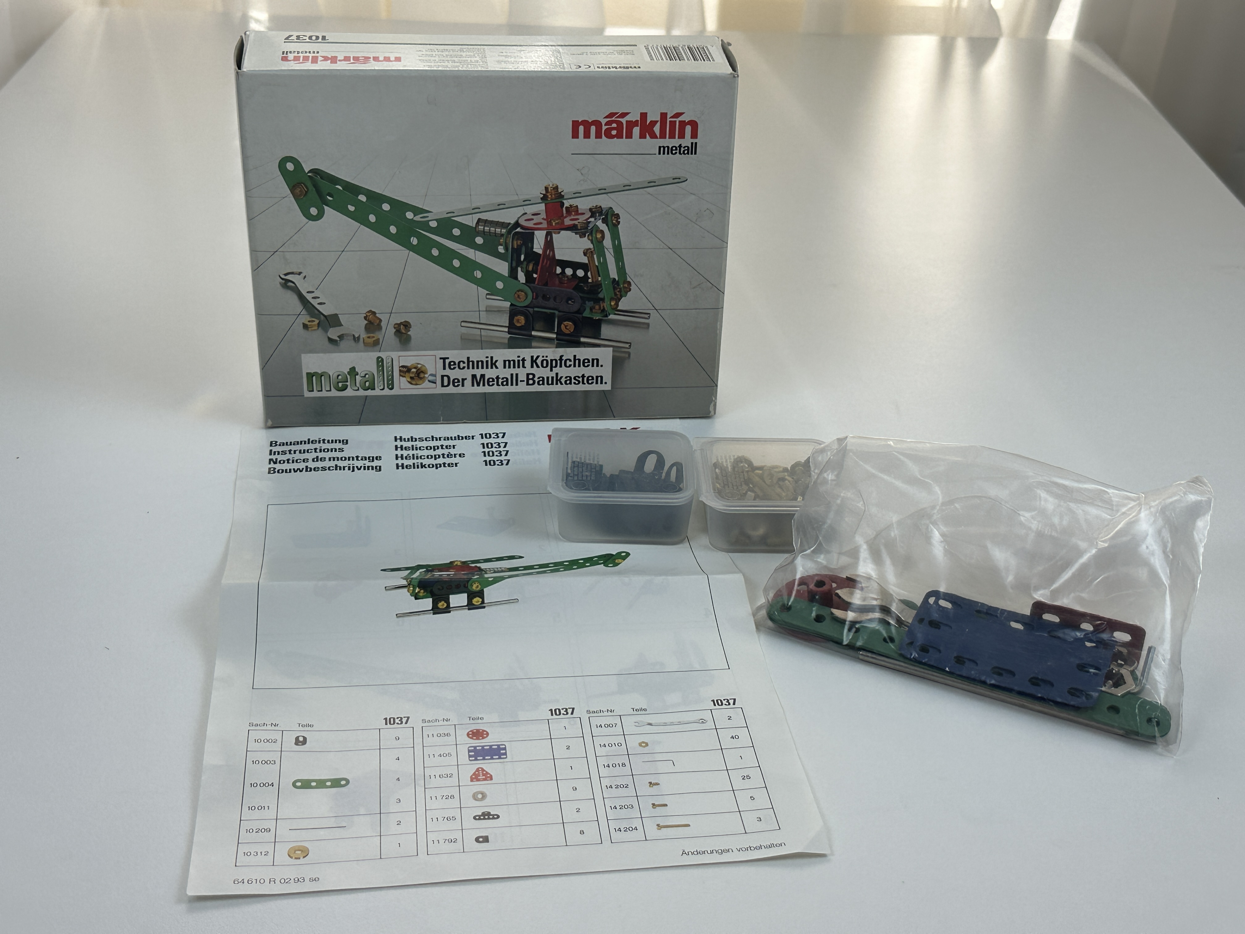 Märklin 1037 Metall Baukasten Hubschrauber mit OVP. Top Zustand