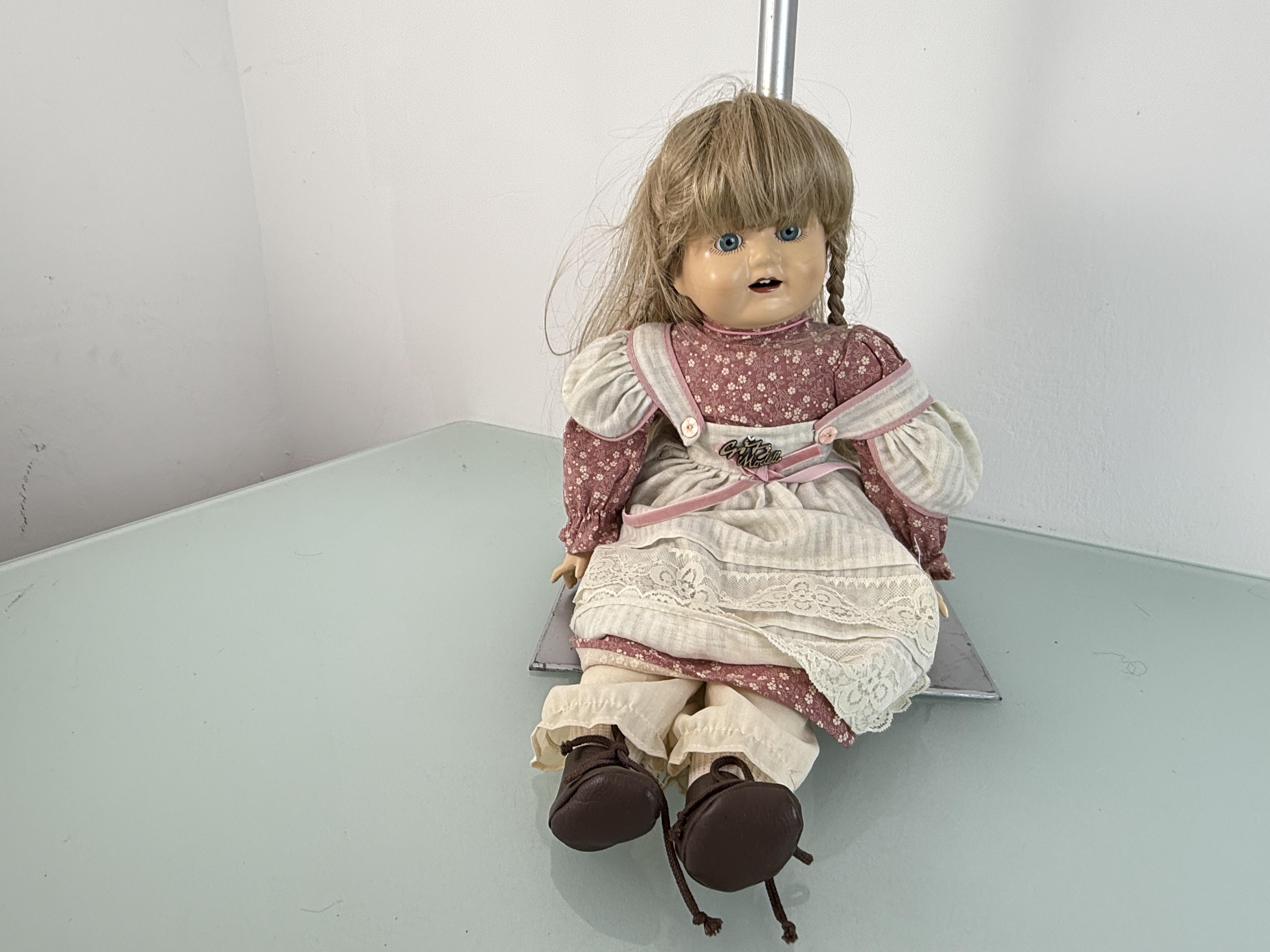 Künstlerpuppe Sammler Götz Porzellan Puppe 50 cm. Top Zustand. 